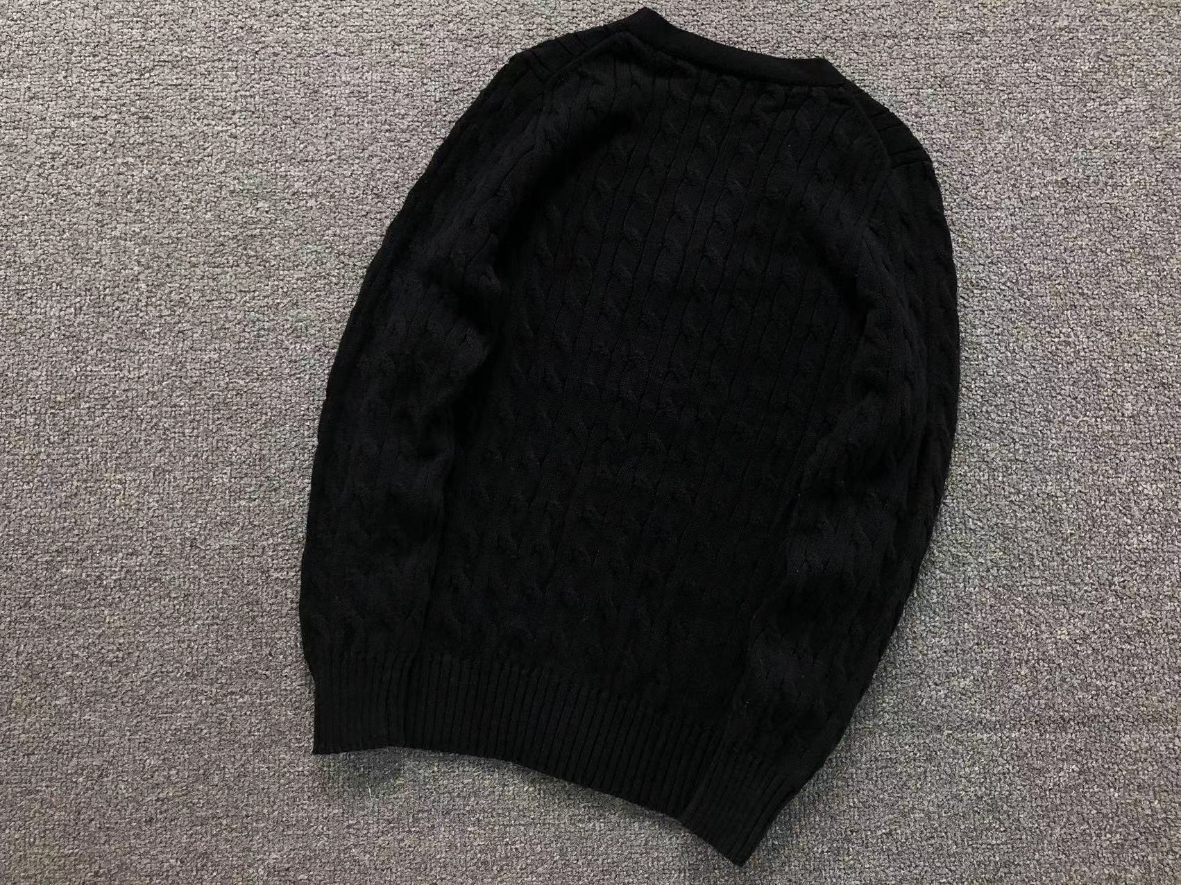 Cardigan V