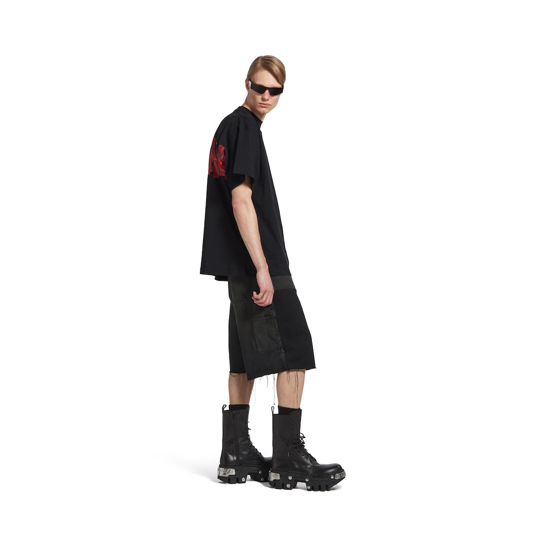 Men's Security Tape Logo T-shirt Oversized in Black Faded/Red