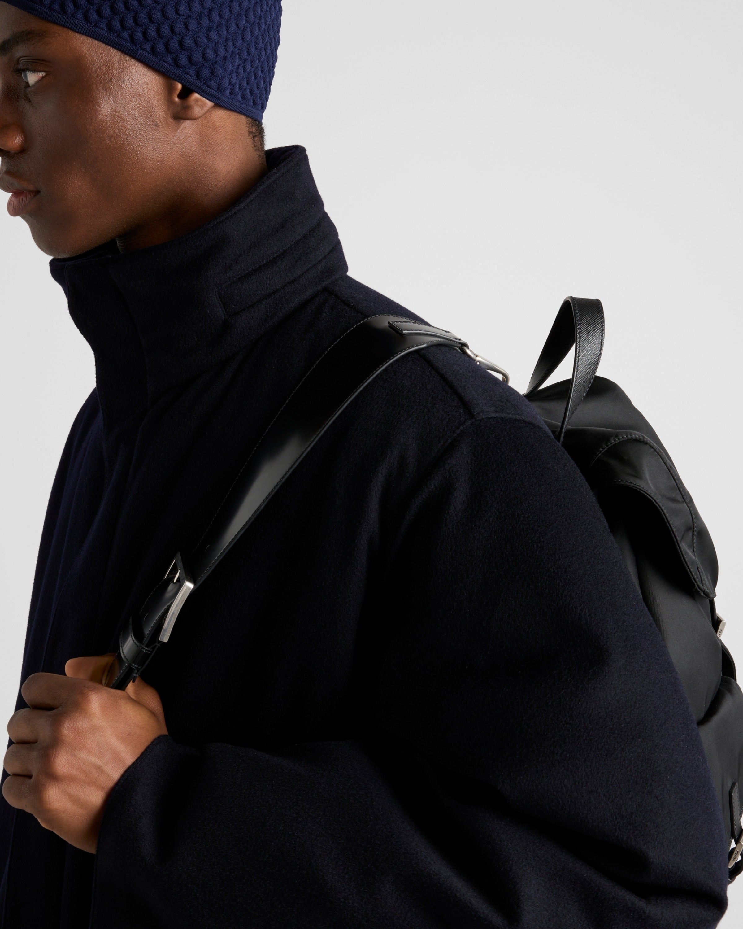 Medium-weight cashmere down jacket Navy