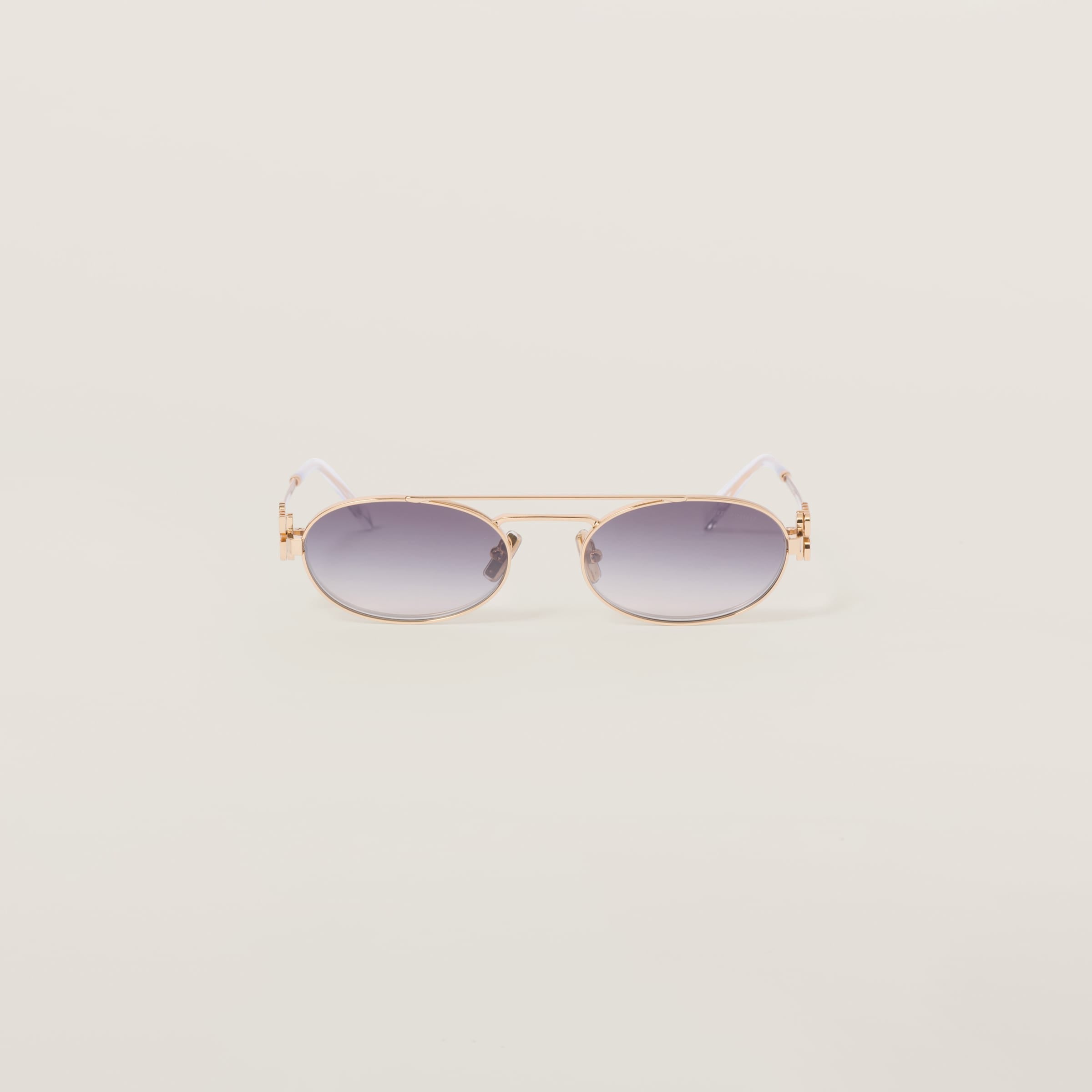 Miu Miu Logo sunglasses Gradient iris lenses