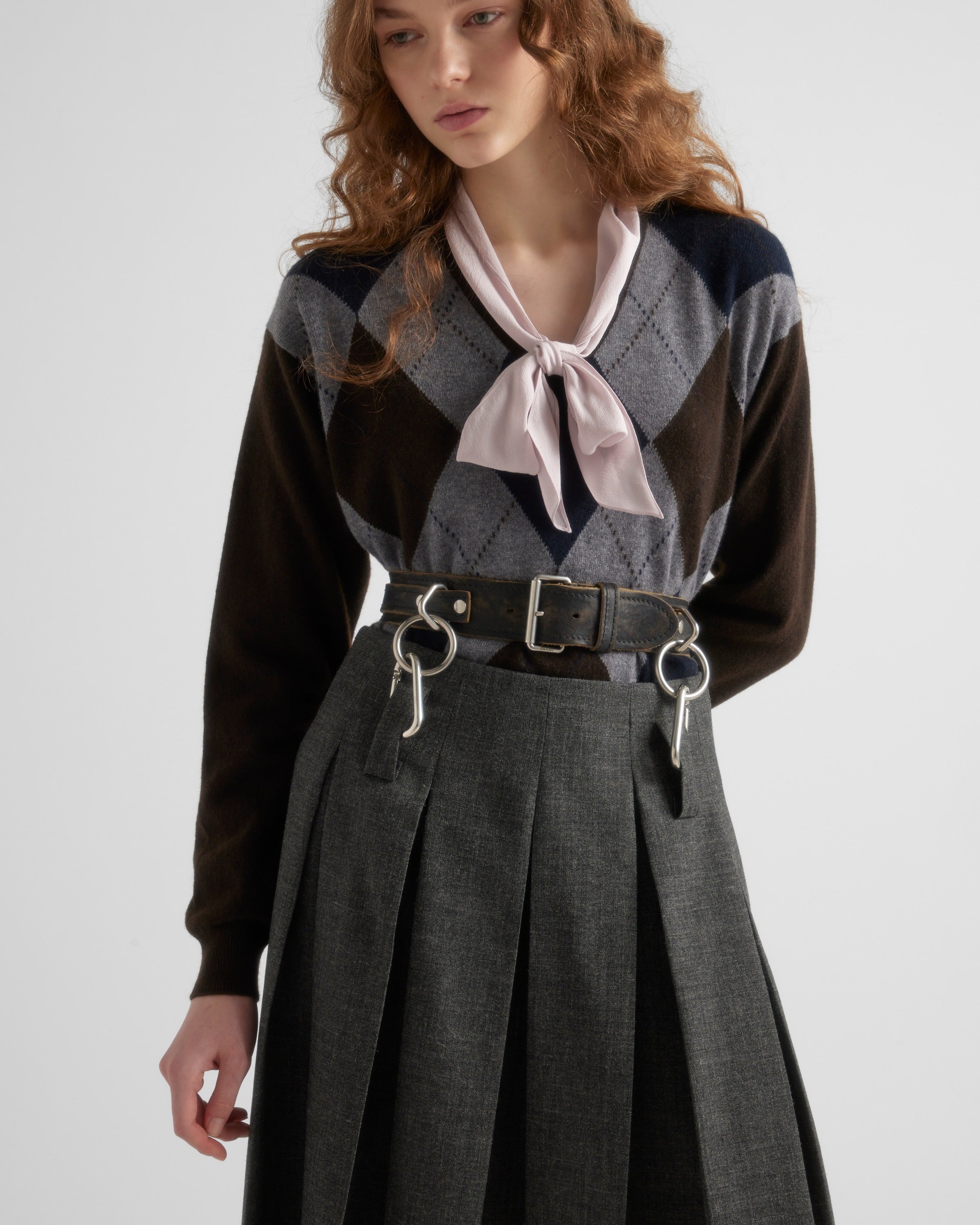V-neck cashmere sweater Dark Brown/Blue