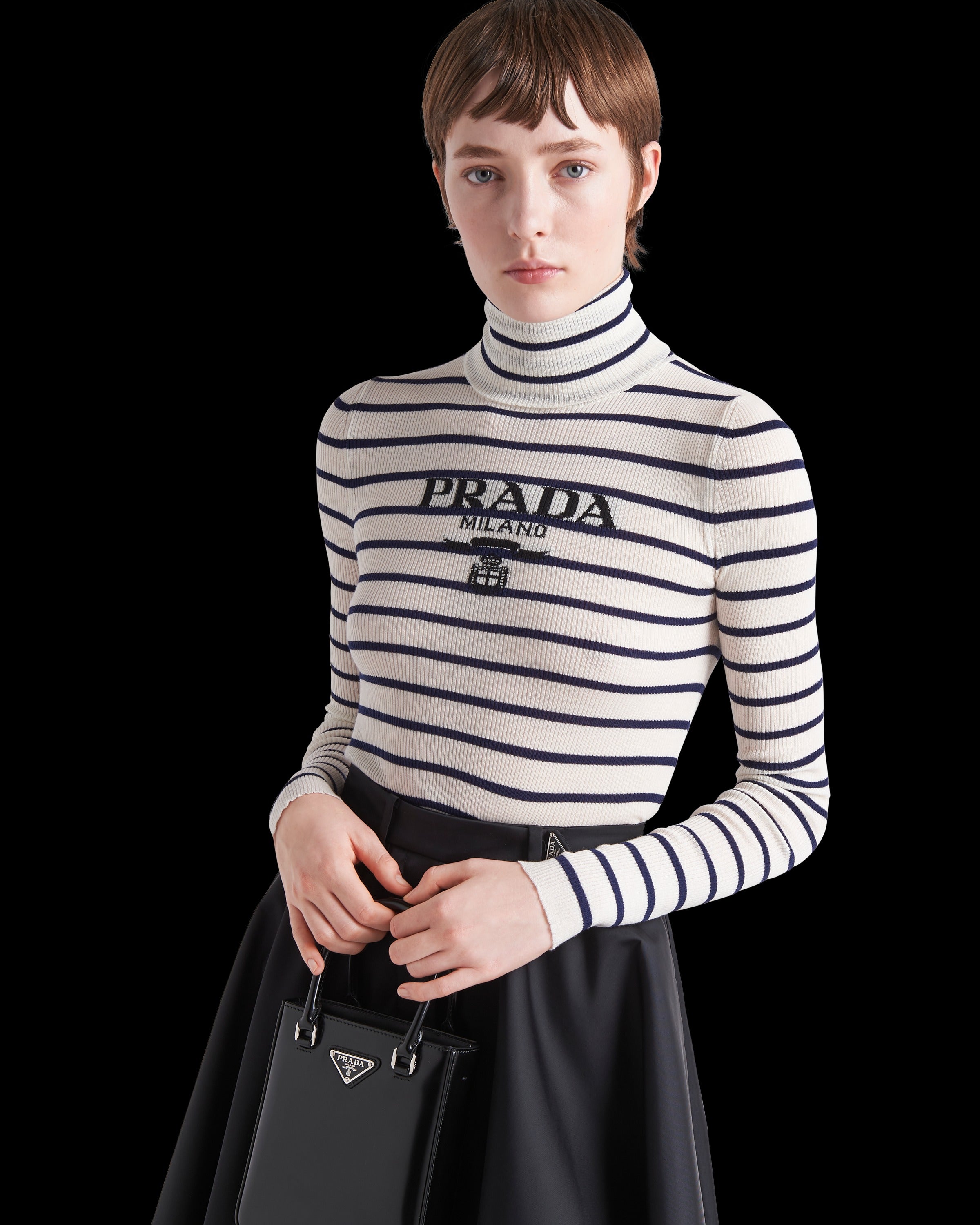 Superfine wool turtleneck sweater Ivory/Navy Blue