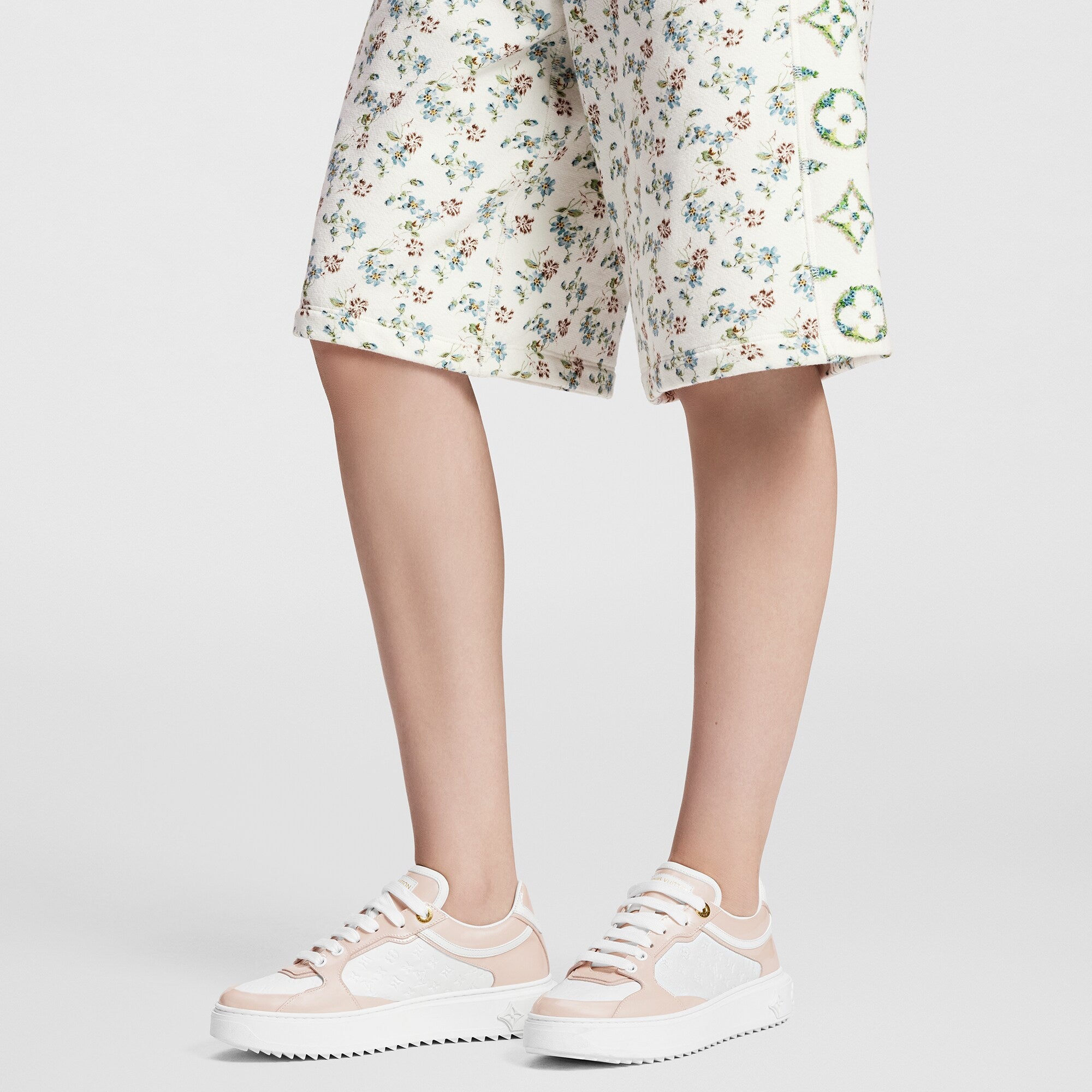 LV Time Out Nude/White