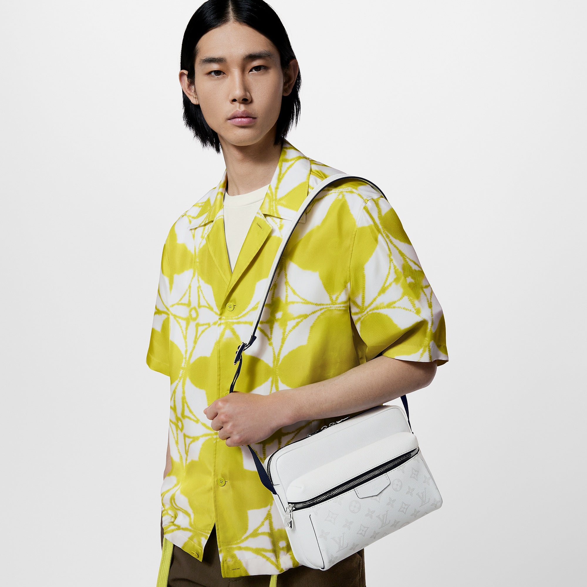 Outdoor Messenger