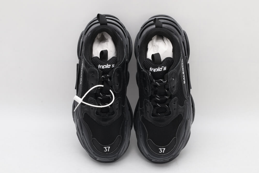 Balenciaga Triple S - Triple Black