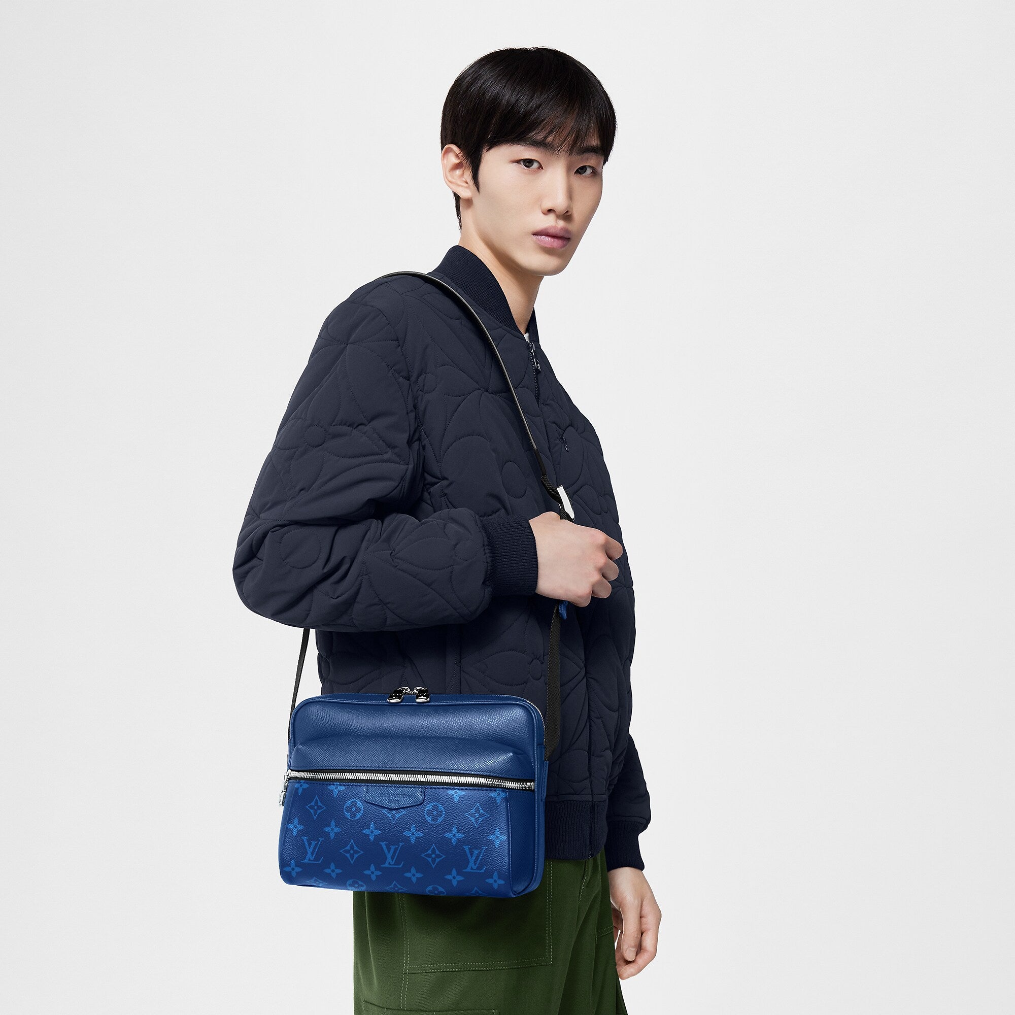Outdoor Messenger - Cobalt