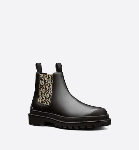 Dior DIOR EXPLORER CHELSEA BOOT Black Smooth Calfskin with Beige and Black Dior Oblique Motif