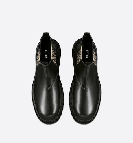 Dior DIOR EXPLORER CHELSEA BOOT Black Smooth Calfskin with Beige and Black Dior Oblique Motif