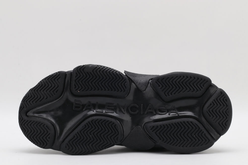 Balenciaga Triple S - Triple Black