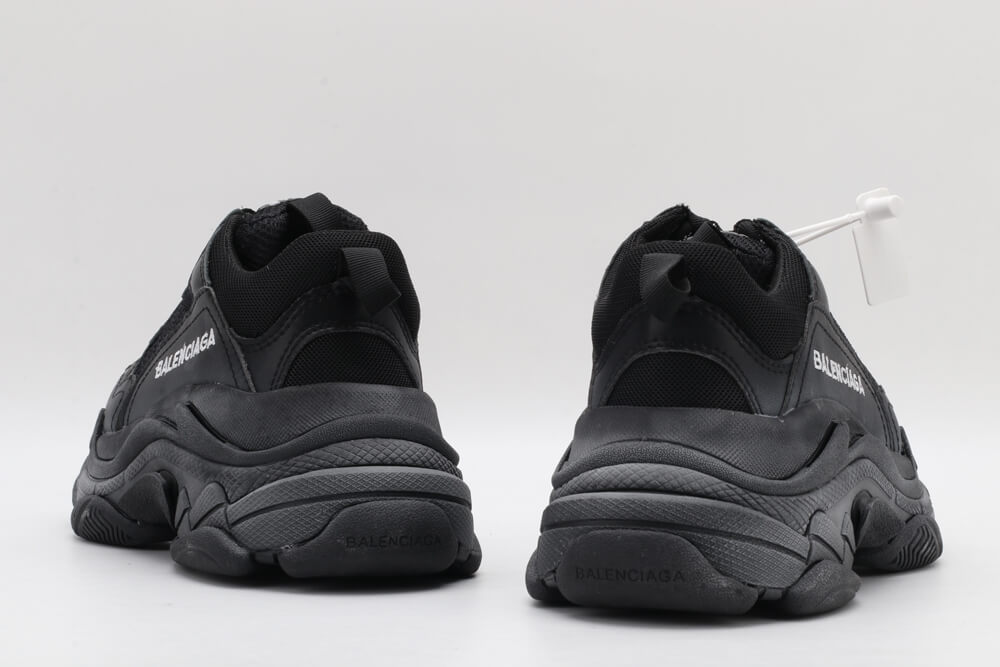 Balenciaga Triple S - Triple Black