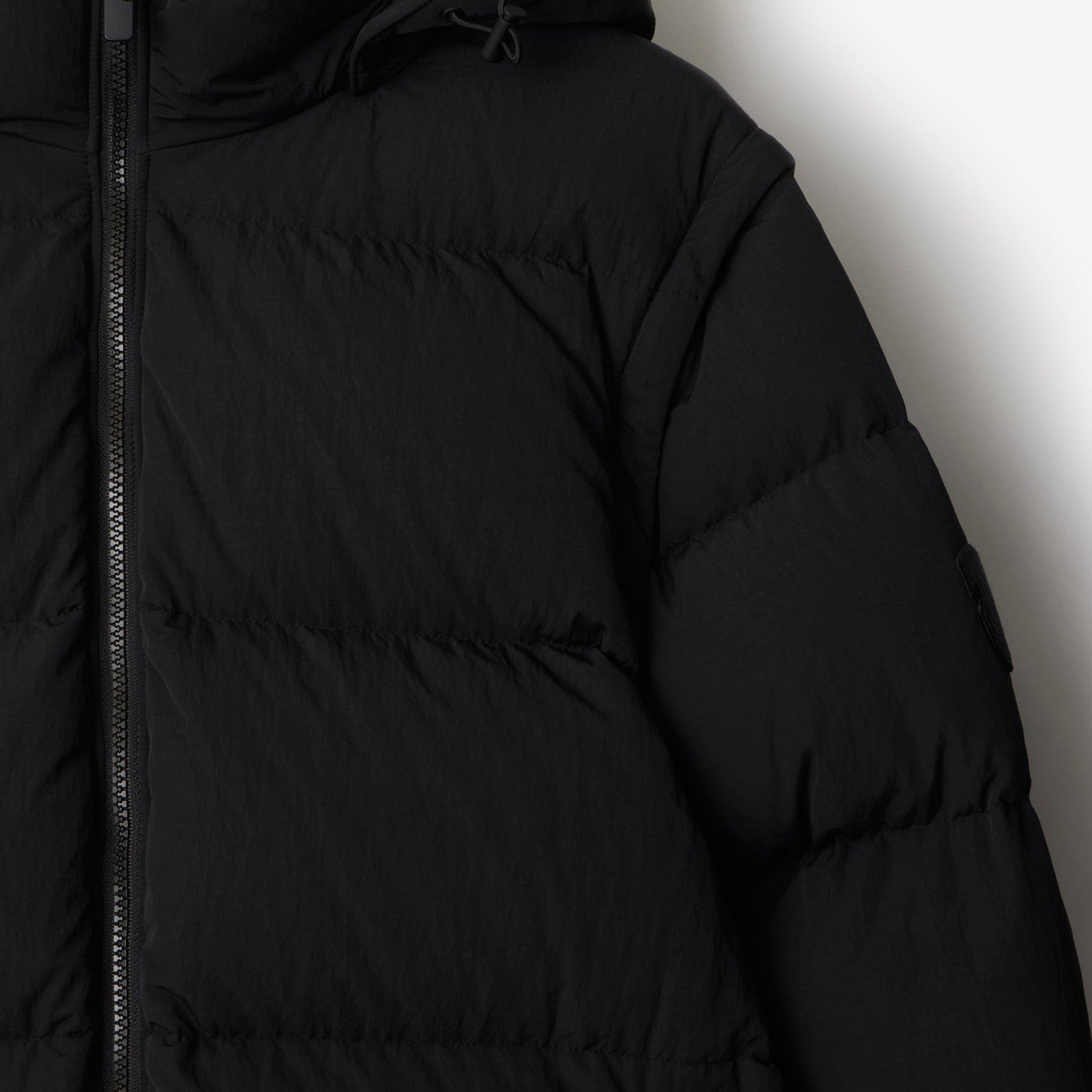 Detachable Sleeve Nylon Puffer Jacket - Black/snug