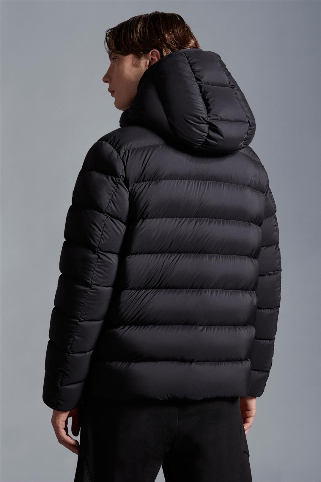 Moncler Ume