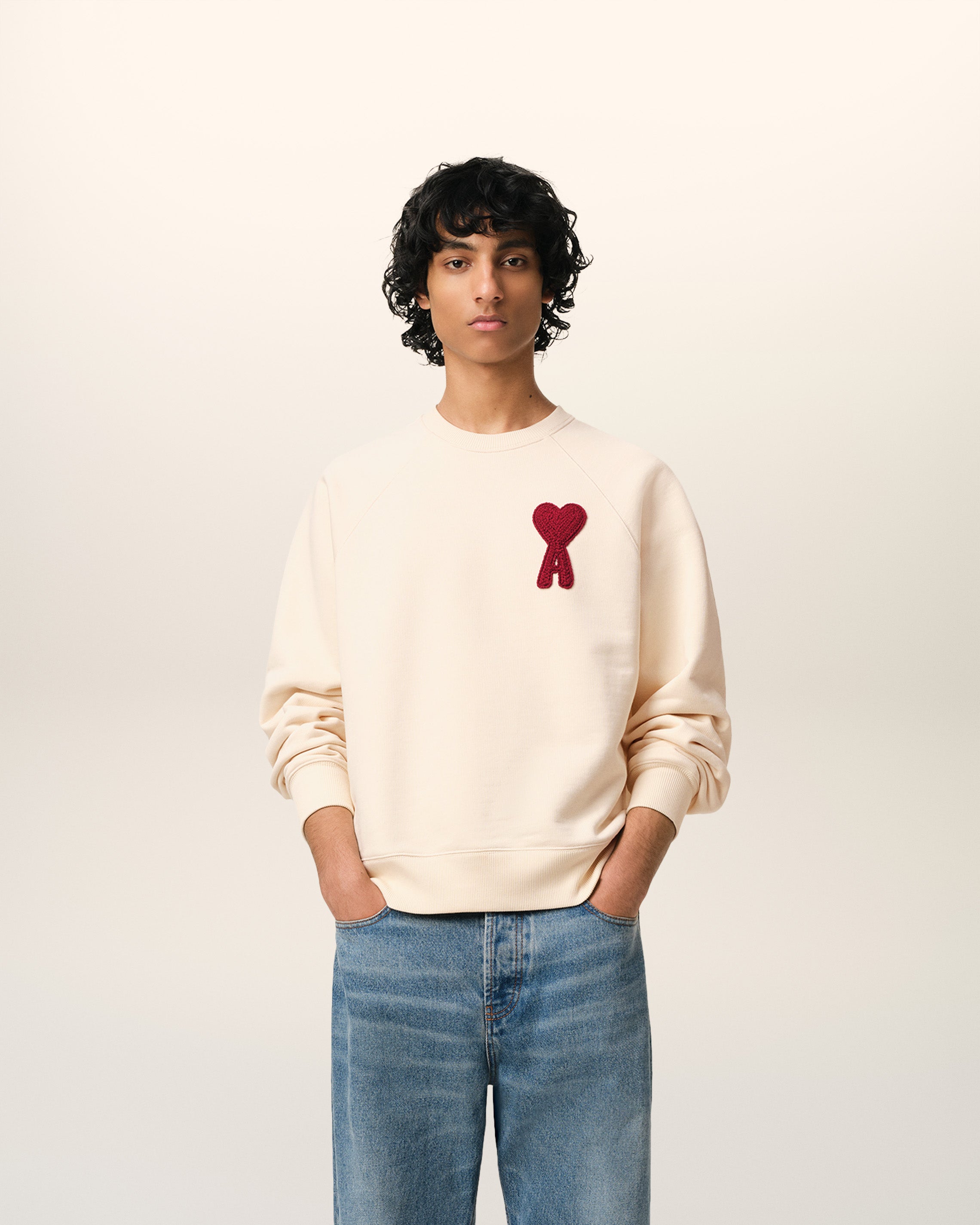 BEIGE COTTON AMI DE COEUR PATCH SWEATSHIRT WHITE CREAM
