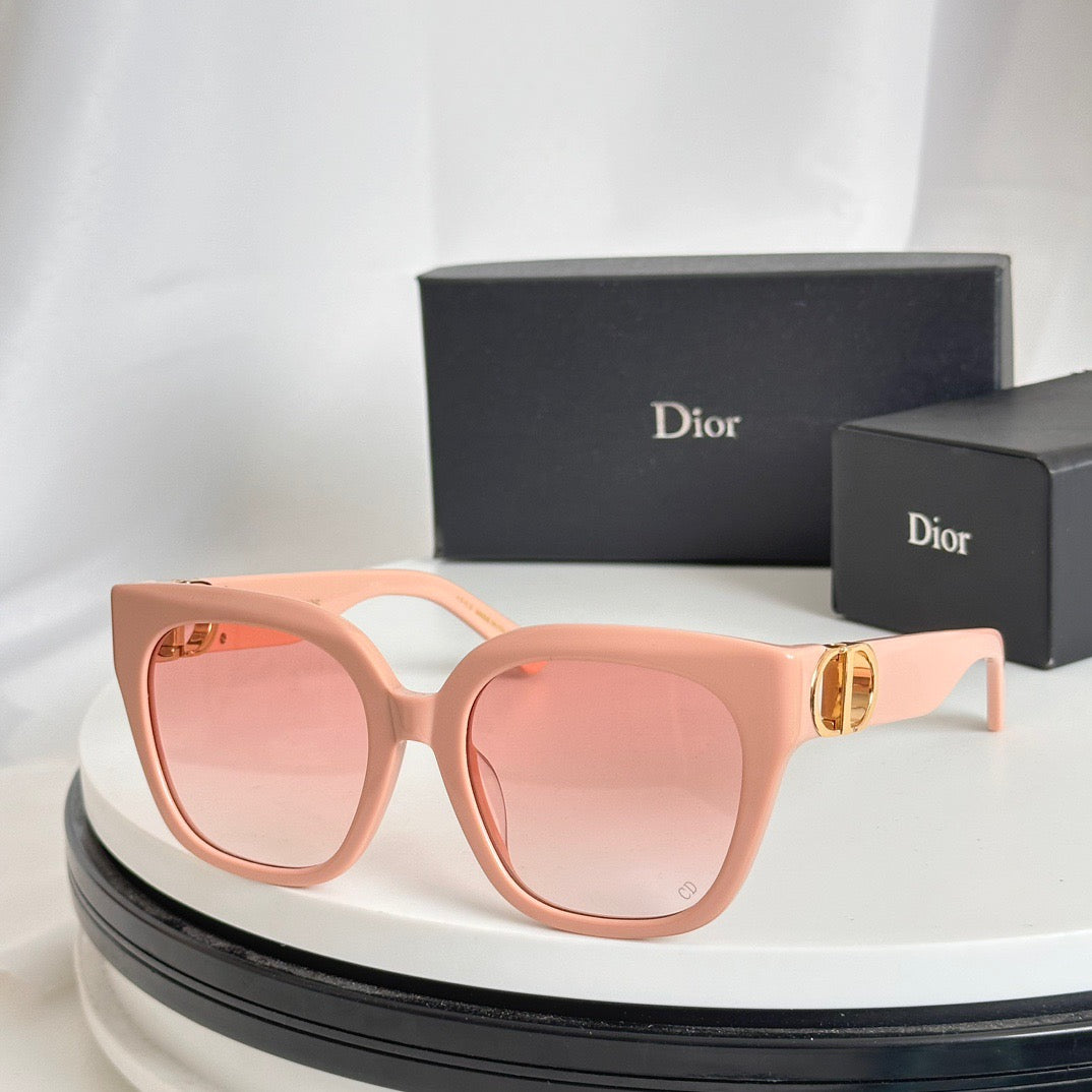 Dior 30Montaigne S10F