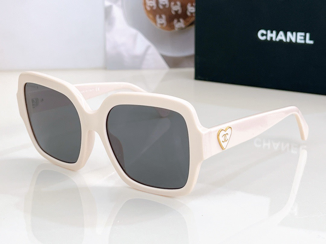 Chanel 5479