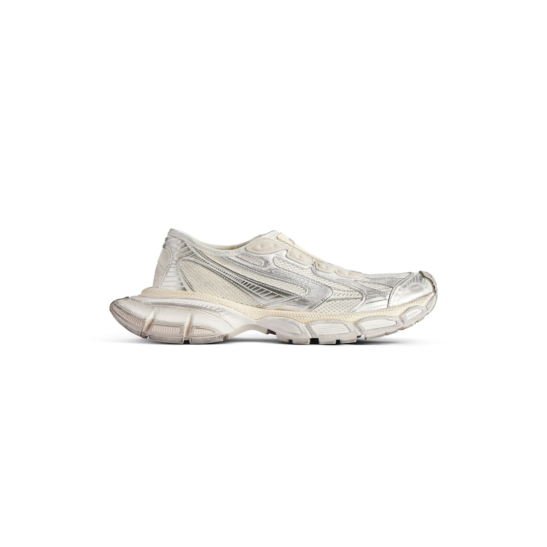 3XL Slip On Sneaker in eggshell polyurethane and polyester