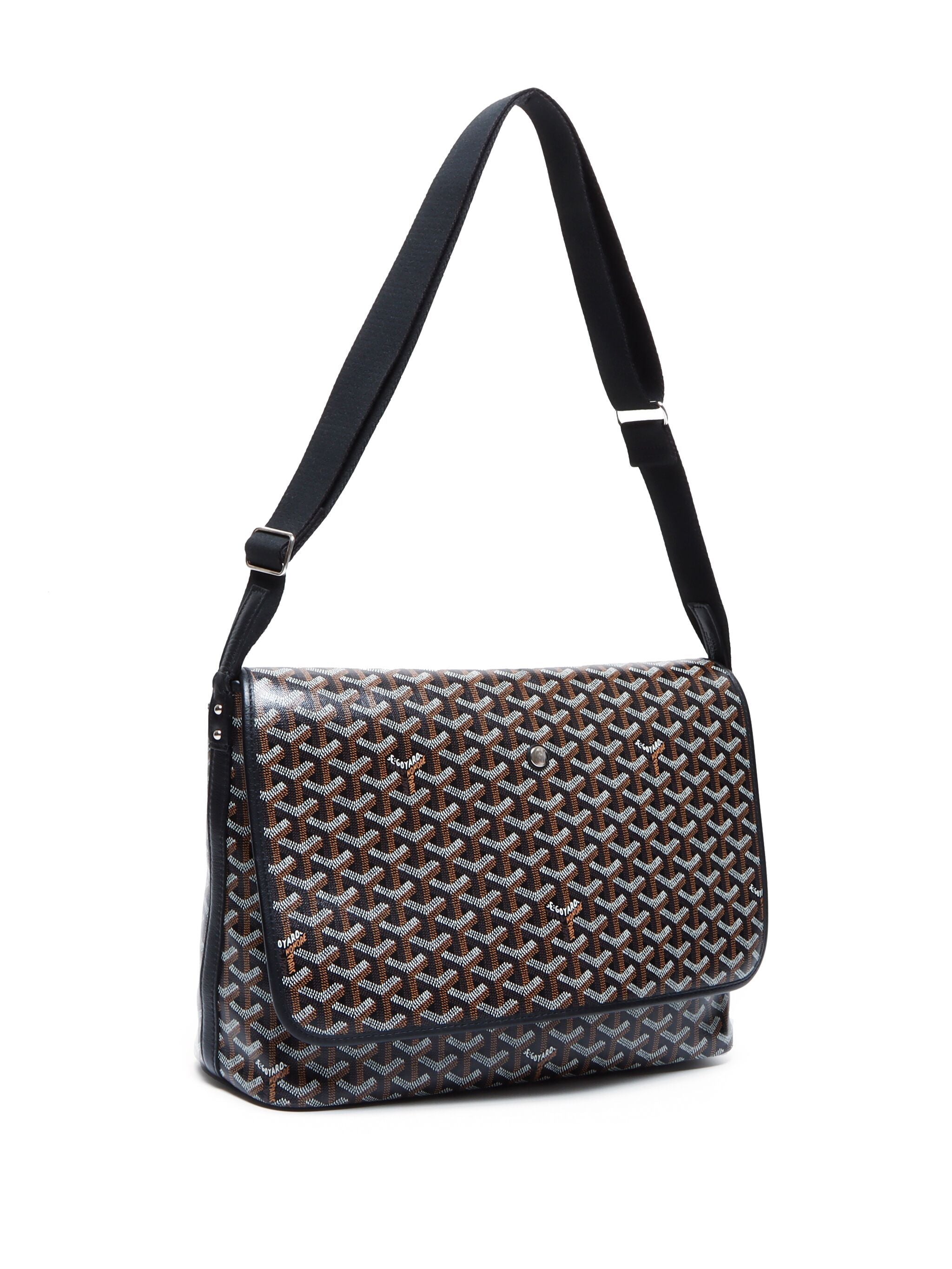 Capetien MM Shoulder Bag