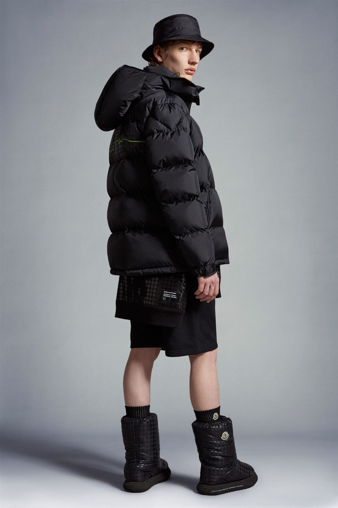 Moncler Acanthus