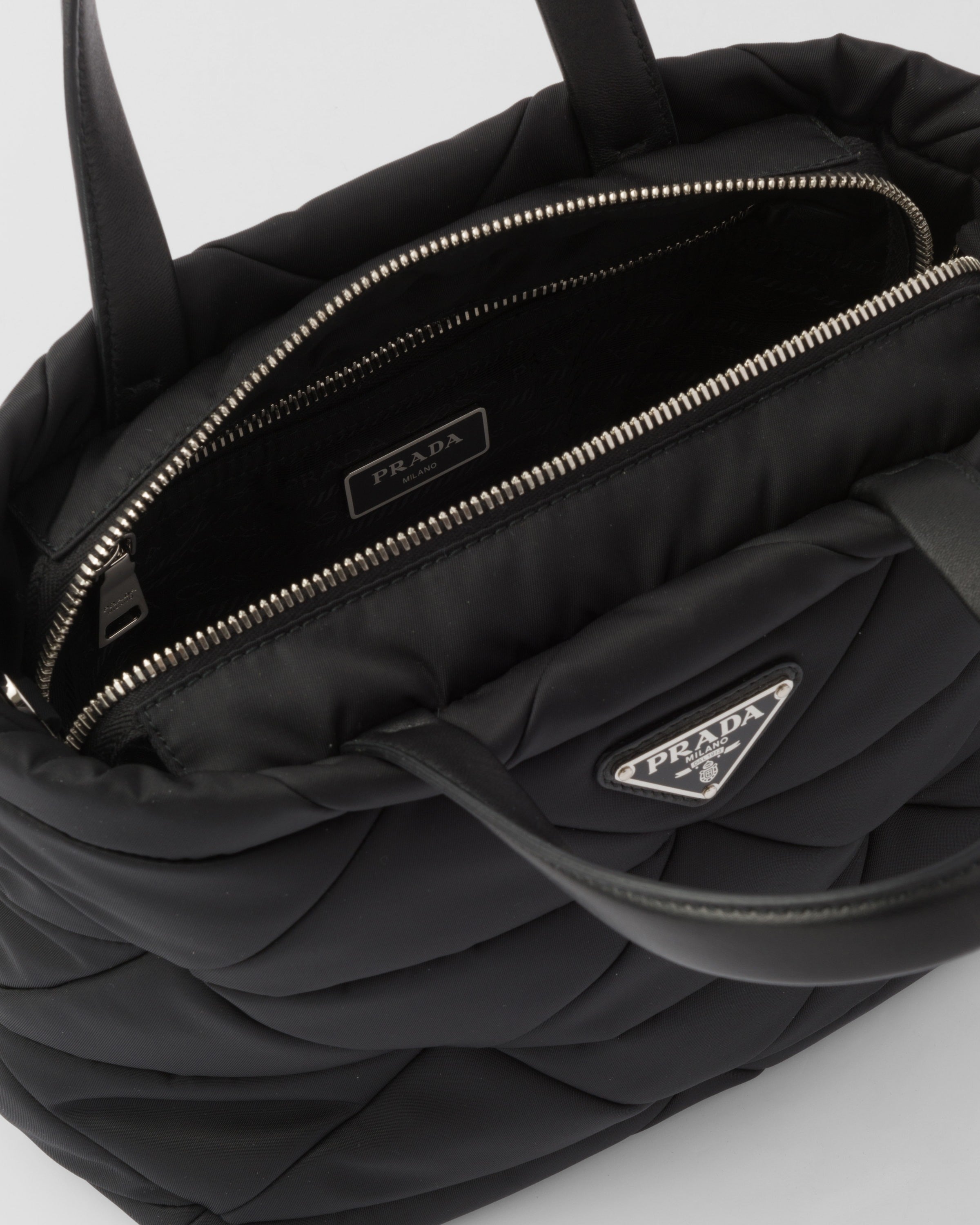 Padded Re-Nylon tote bag Black