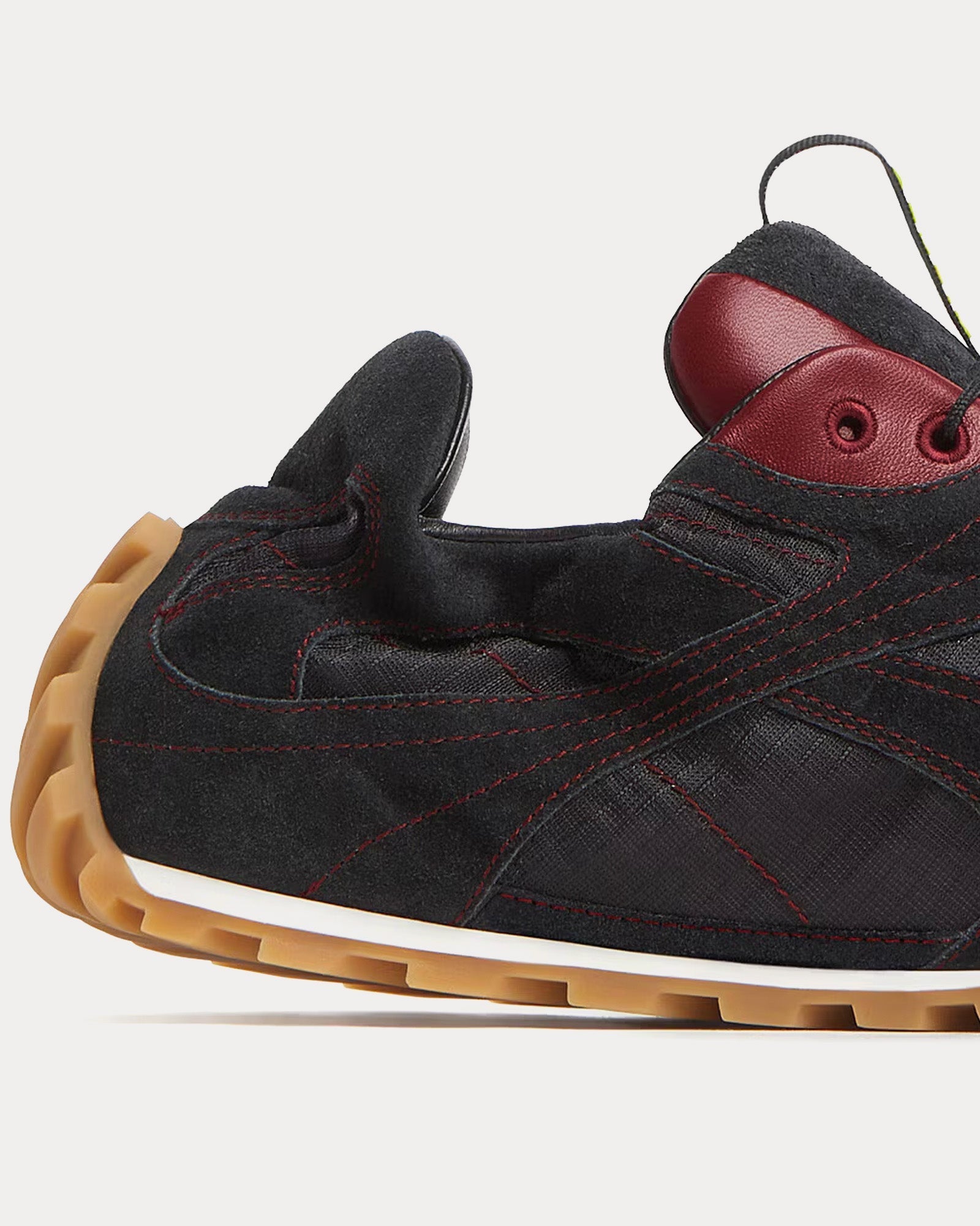 Orbit Flash Black / Dark Apple Candy Low Top Sneakers