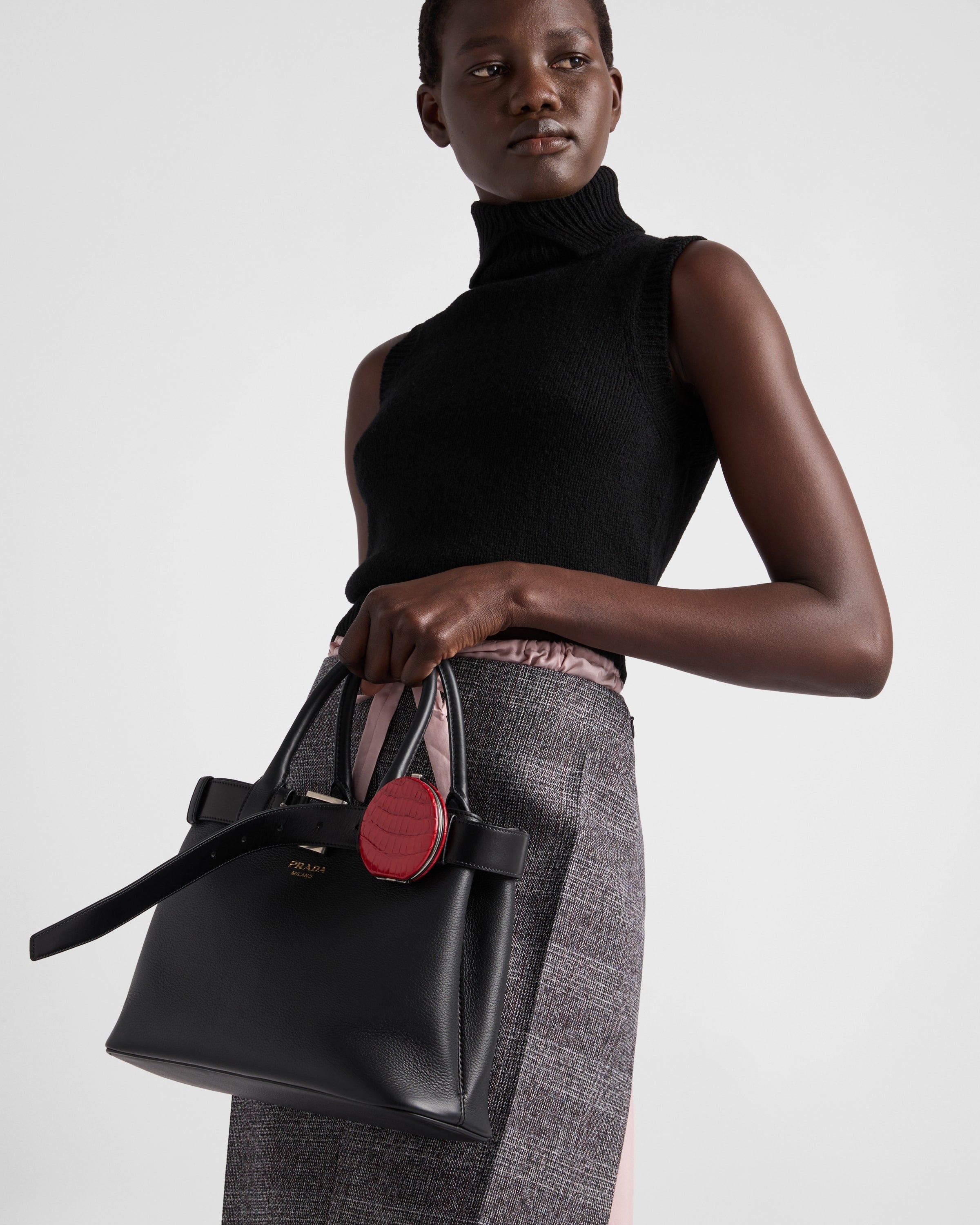 Cashmere turtleneck vest Black