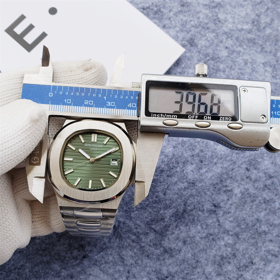 Patek Philippe Nautilus 40mm Tiffany & Co.