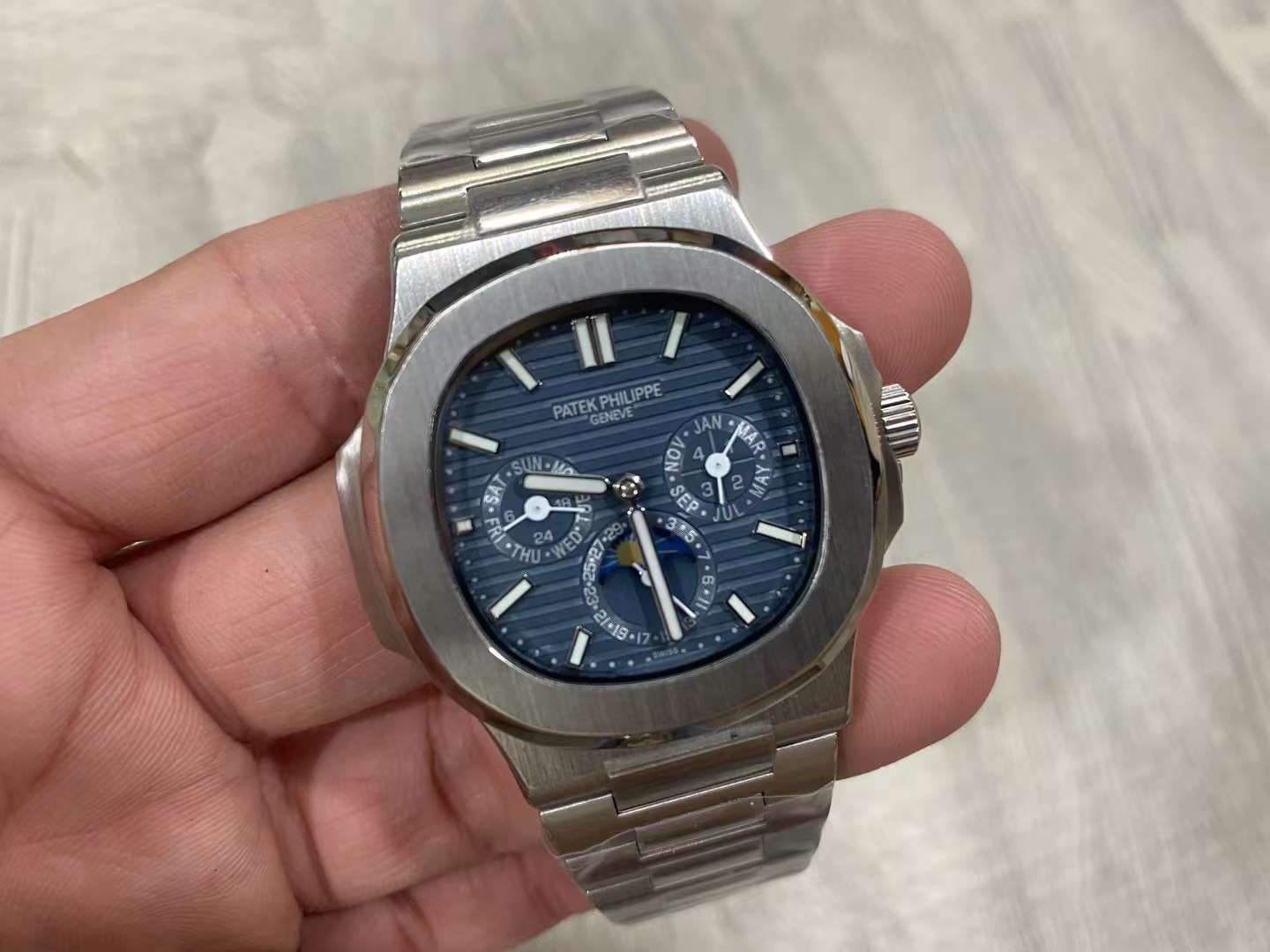 Patek Philippe Nautilus 40mm 5740/1G