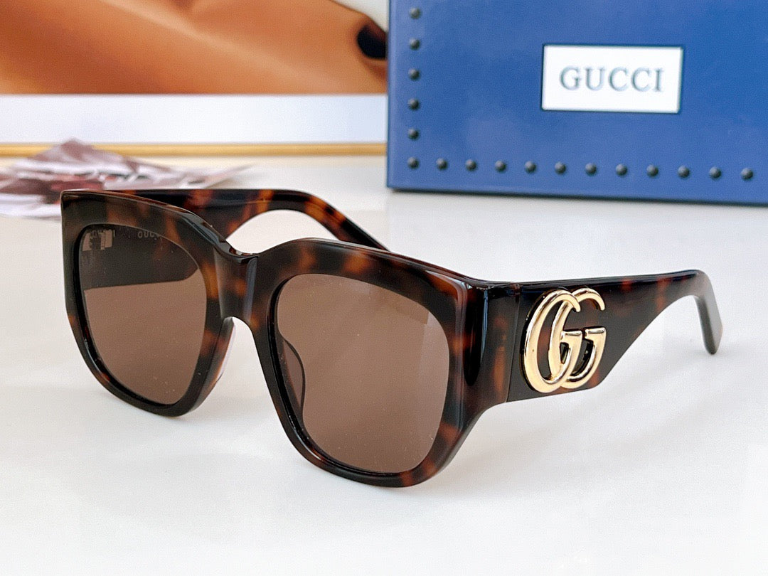 Gucci GG1421S