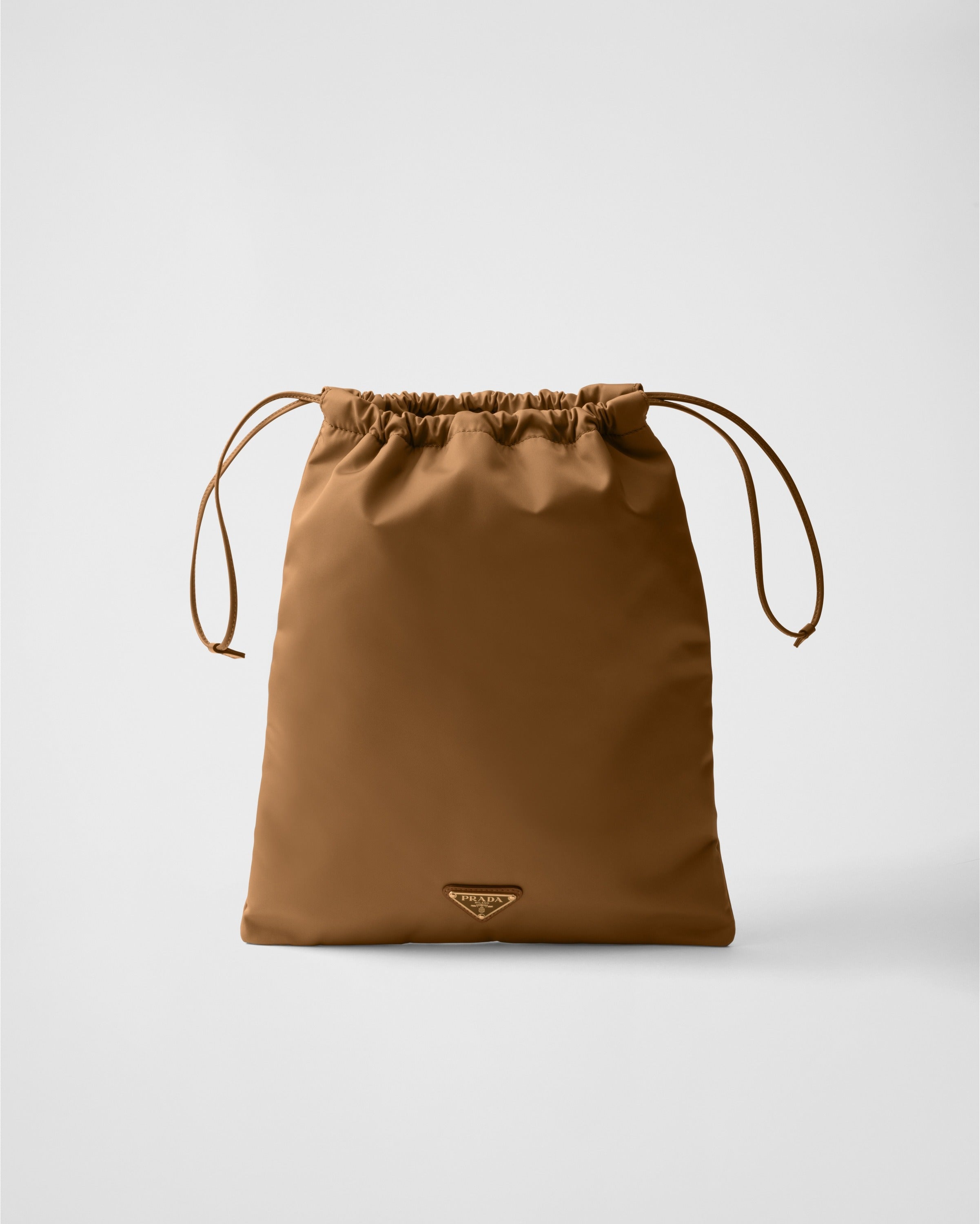 Re-Nylon pouch Brandy