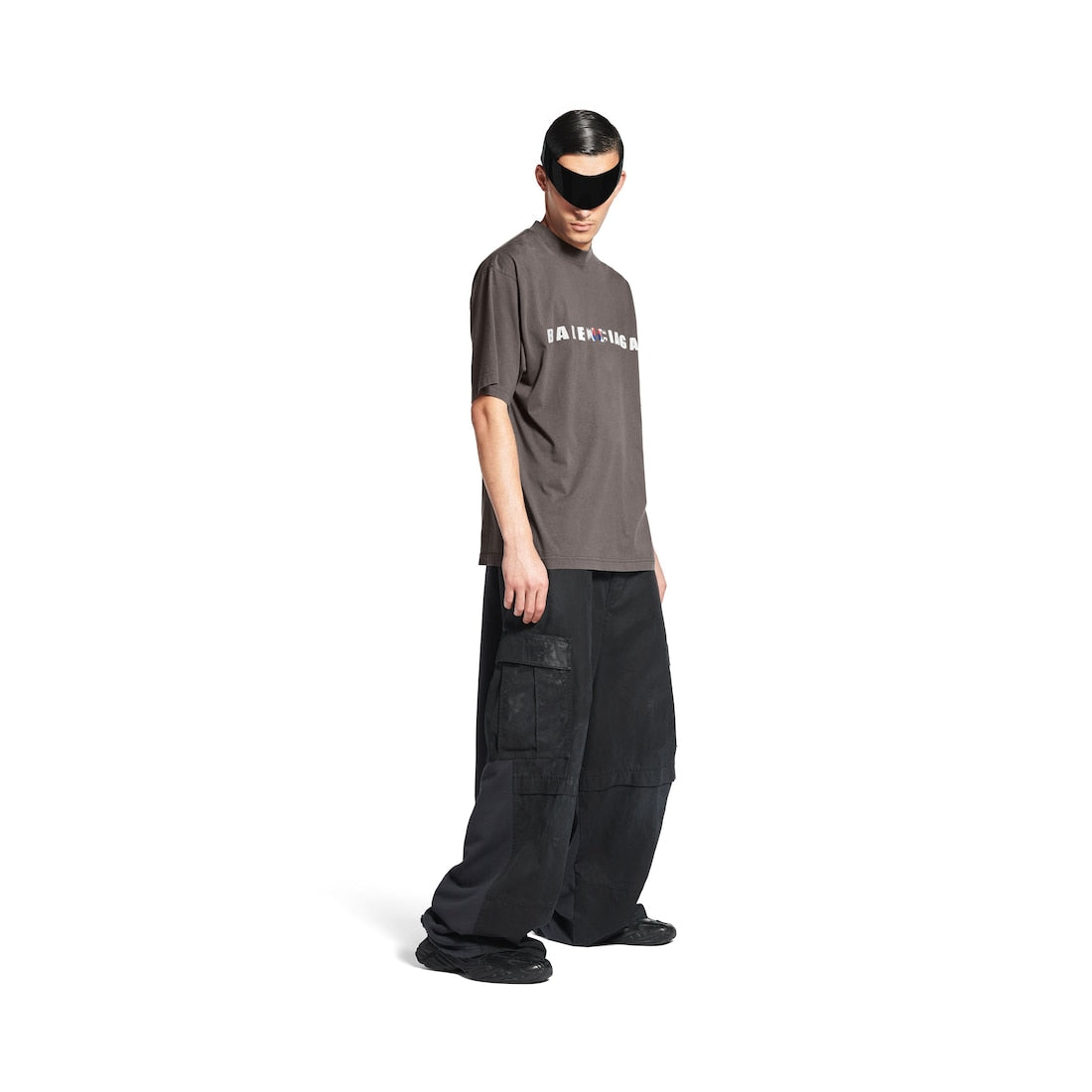 International T-shirt Medium Fit in Dark Grey