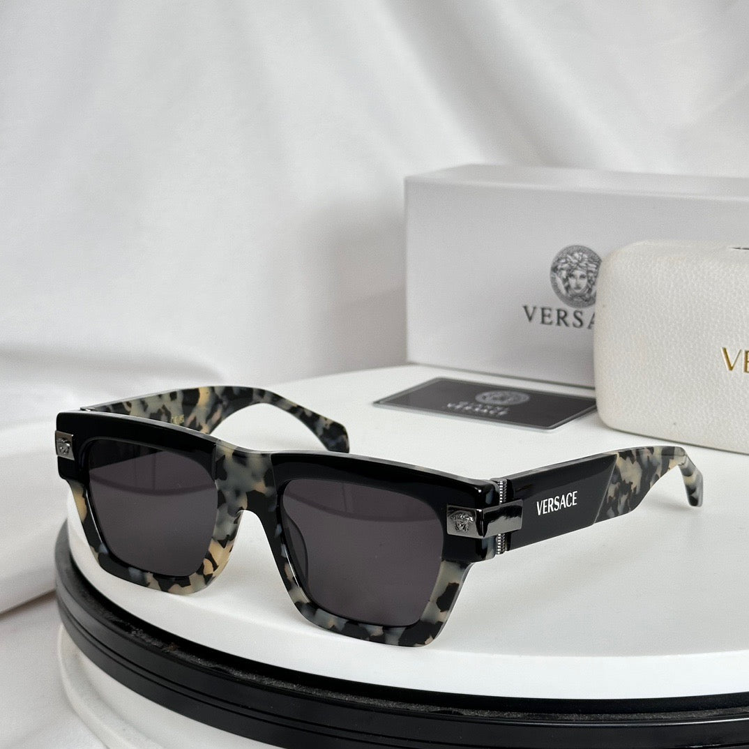 Versace 4464