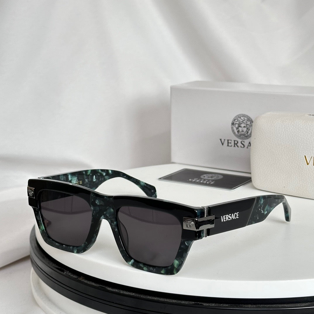 Versace 4464