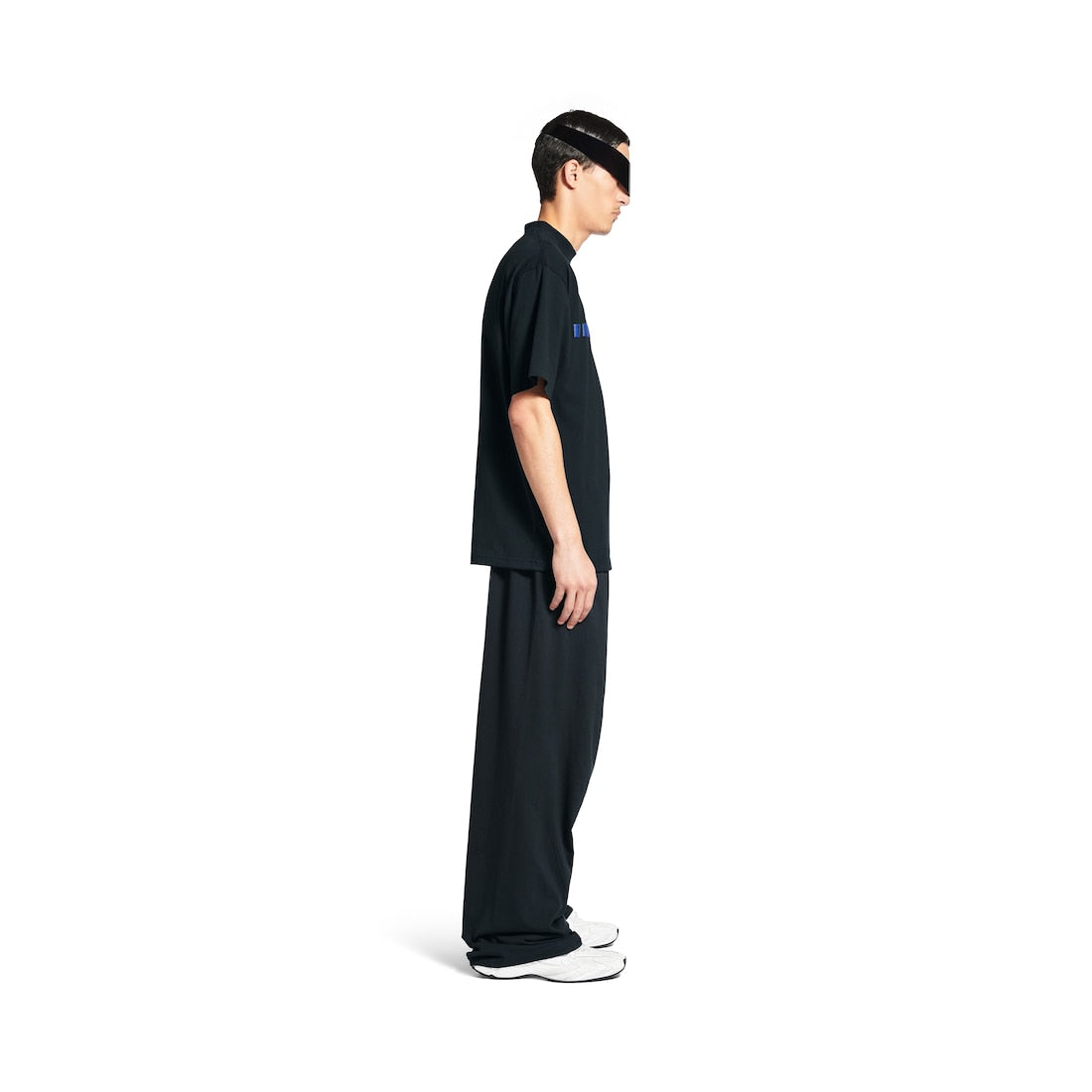 International T-shirt Medium Fit in Faded Black