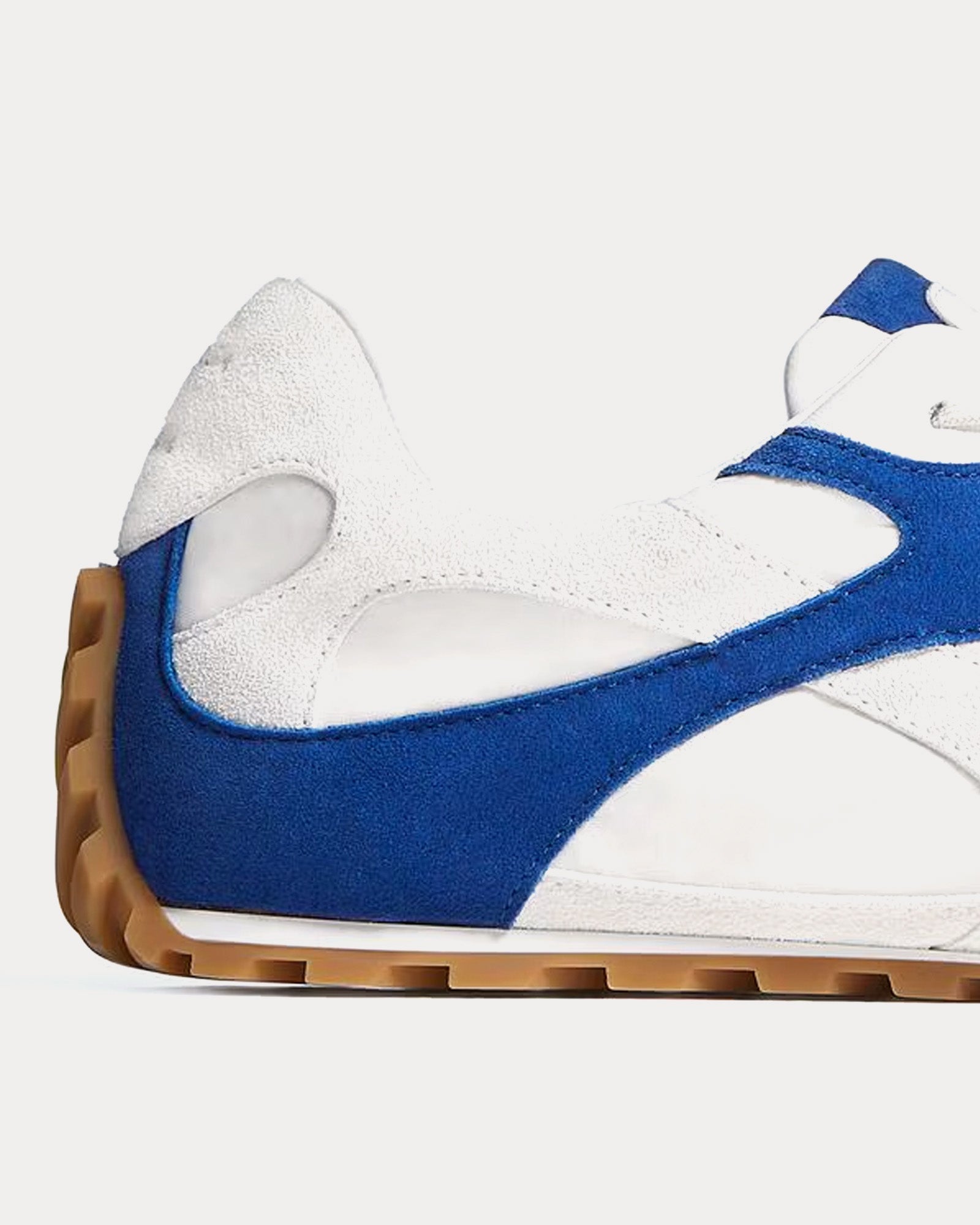 Orbit Flash Alabaster / Cookie Blue Low Top Sneakers