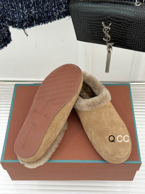 Loro Piana Slippers