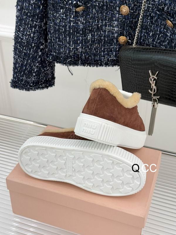 Miu Miu Sneakers