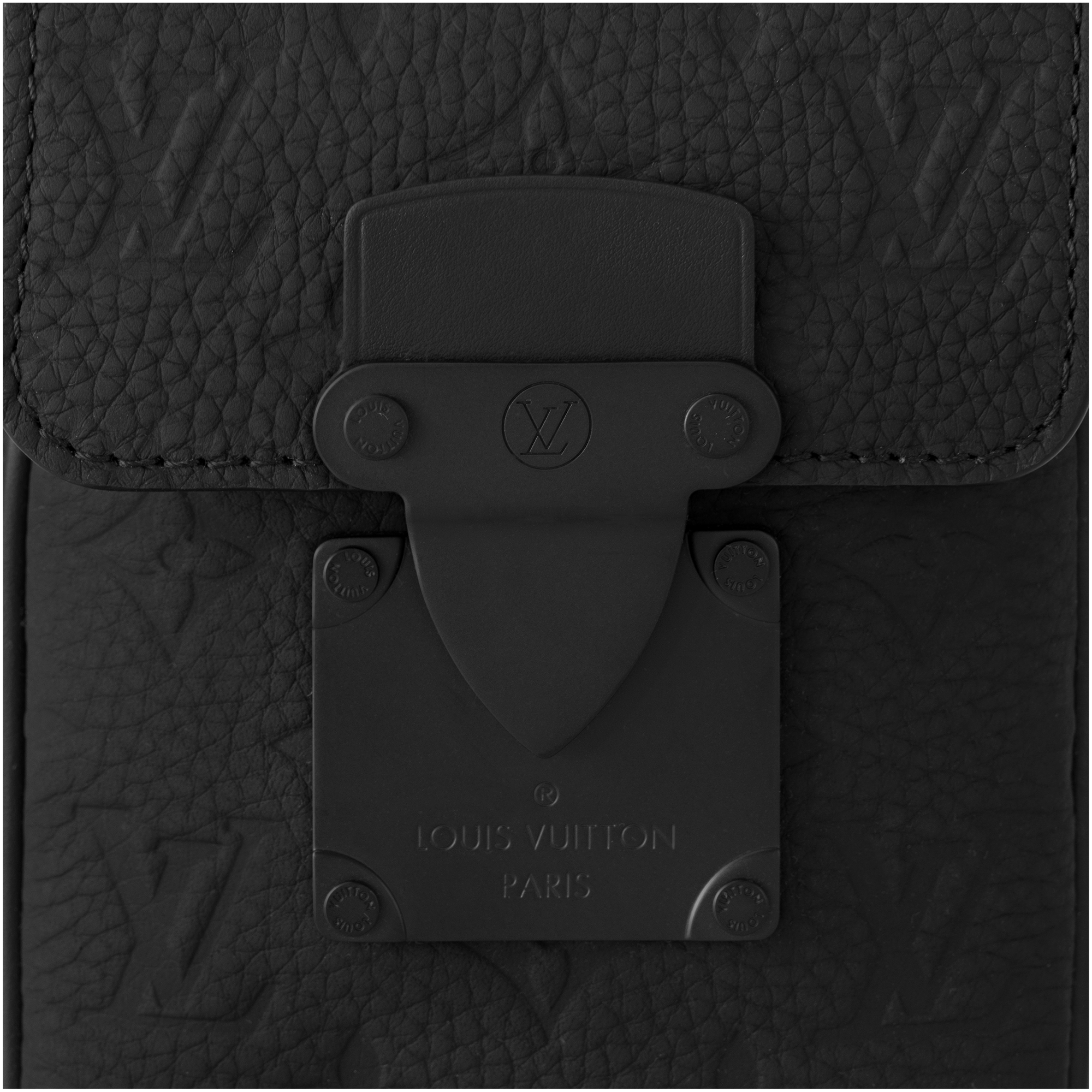 S-Lock Vertical wearable wallet