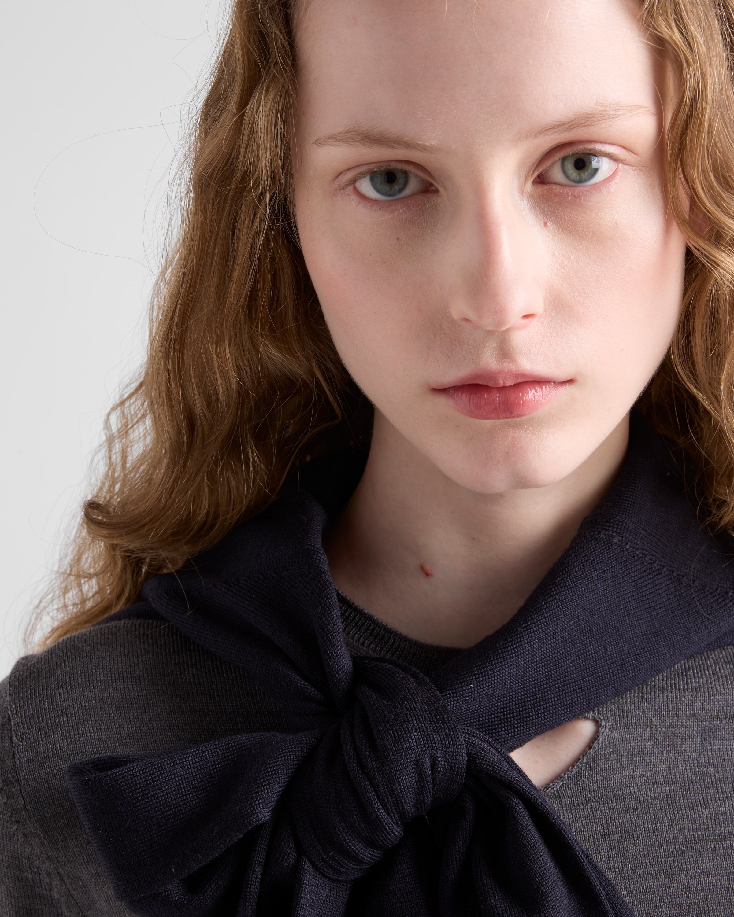 Wool V-neck sweater Navy