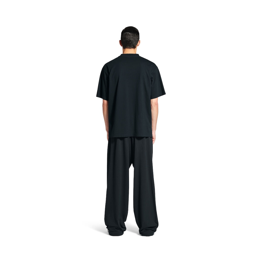 International T-shirt Medium Fit in Faded Black