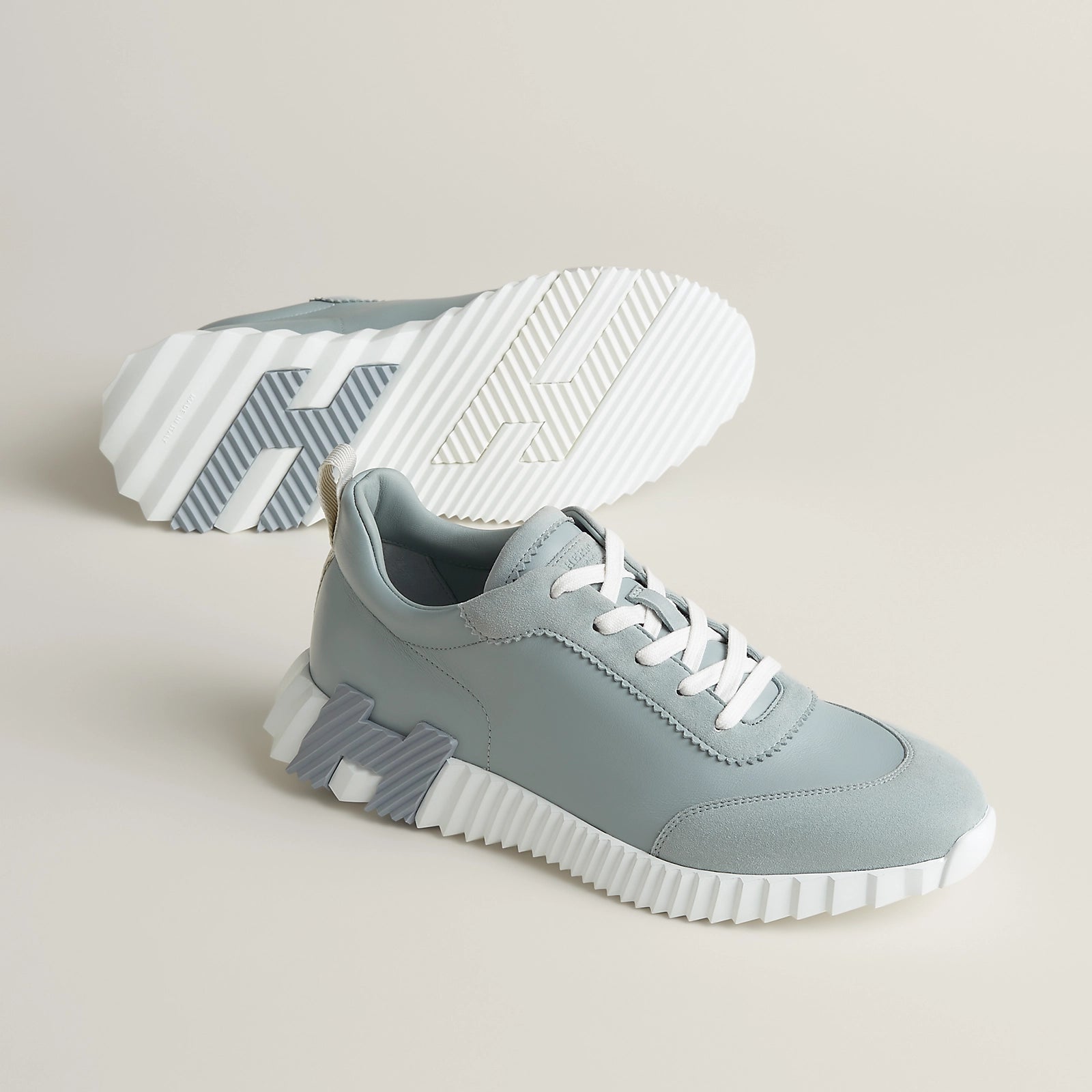 Bouncing Sneaker Gris Nuage