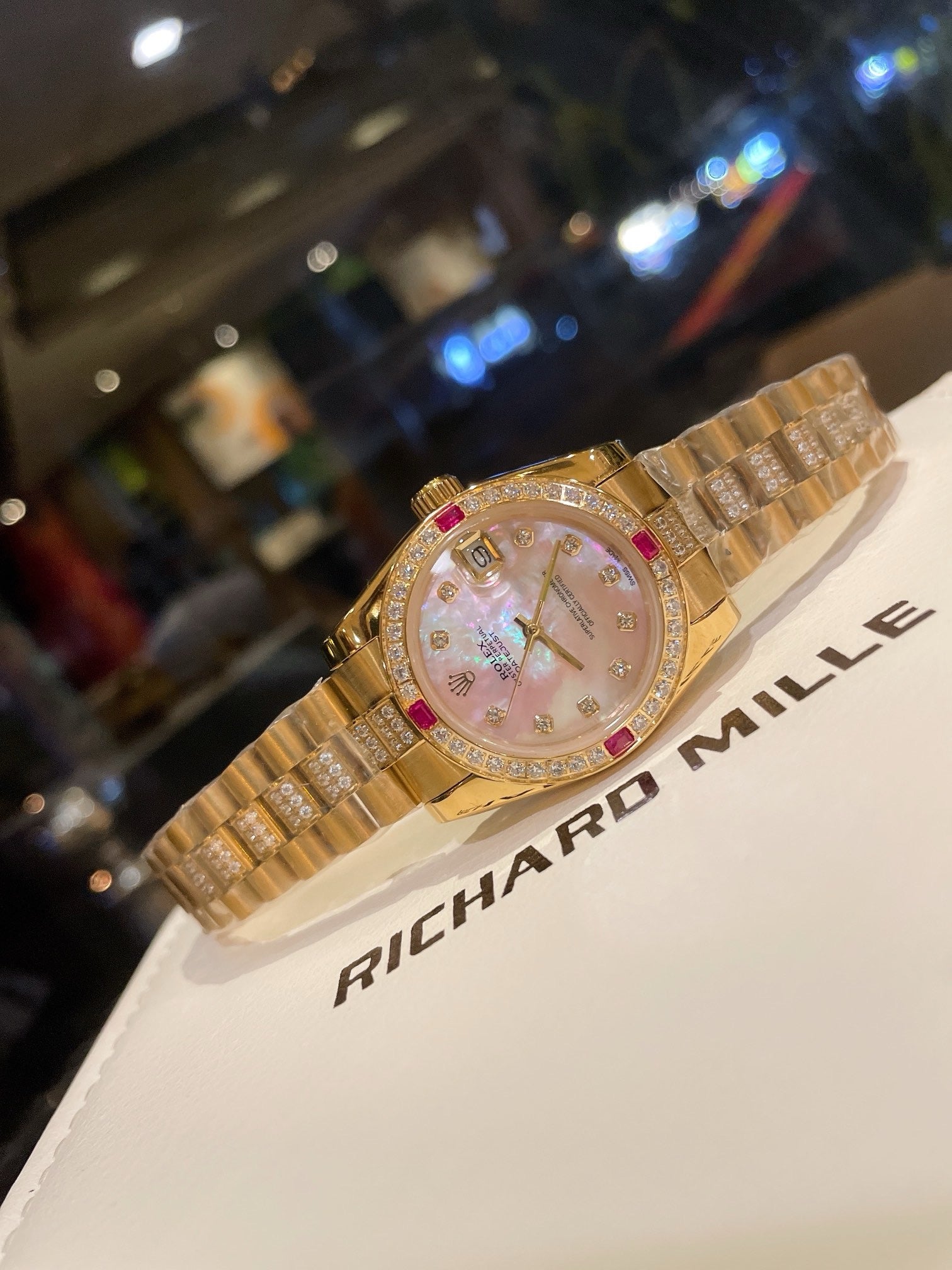 Rolex Datejust 31mm Pink Dial Gold With Diamons