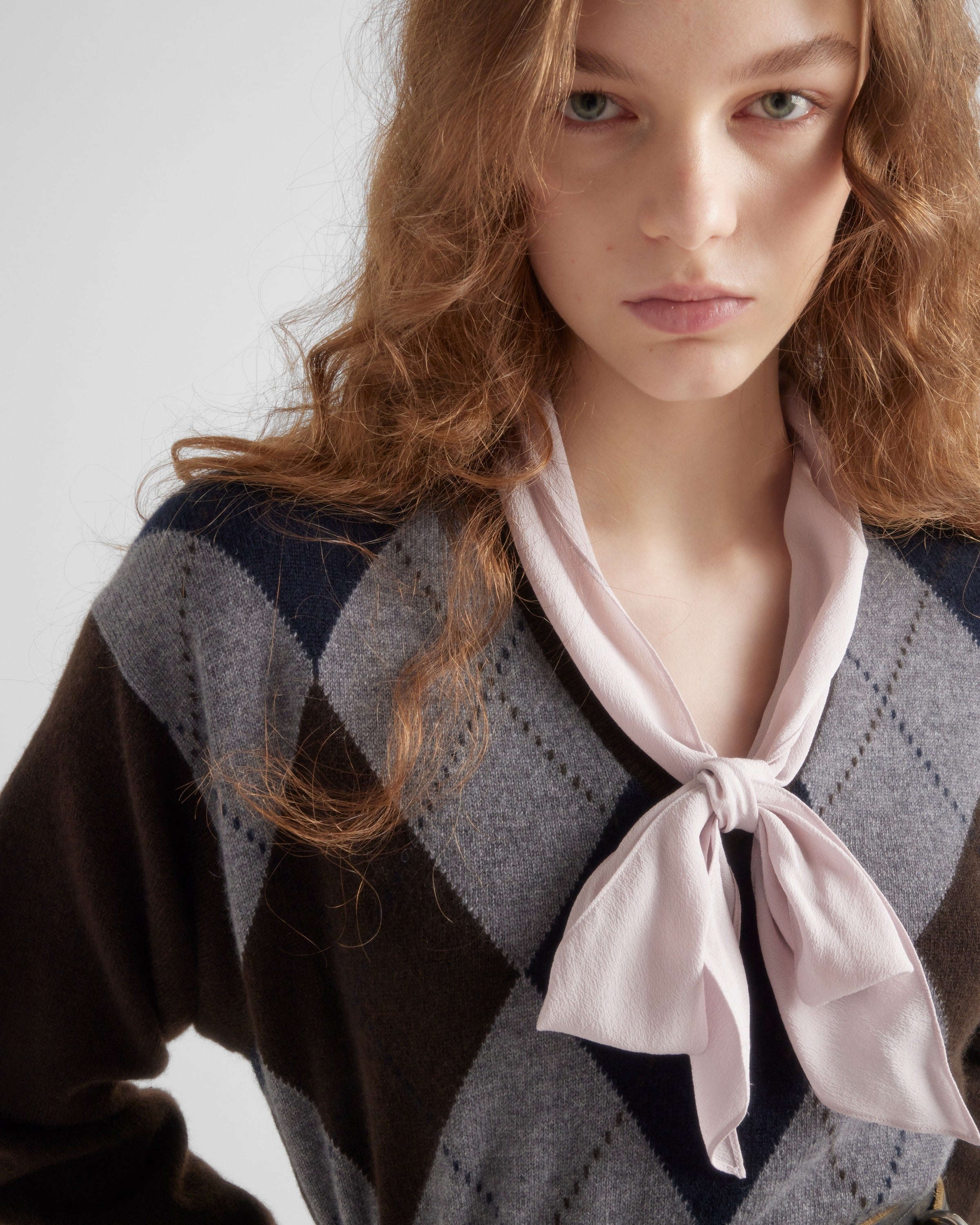 V-neck cashmere sweater Dark Brown/Blue