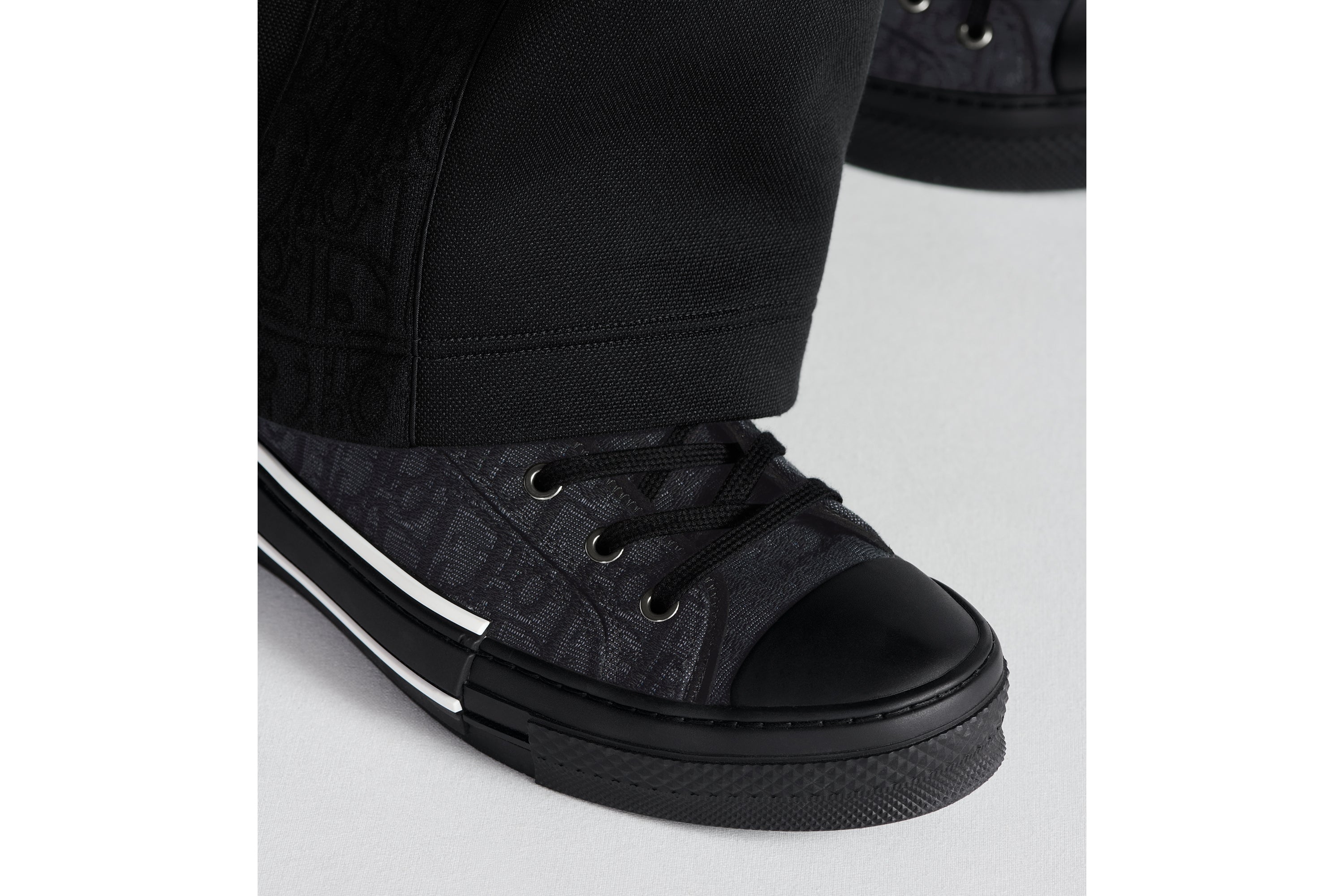 B23 Low-Top Sneaker - Black Dior Oblique Jacquard