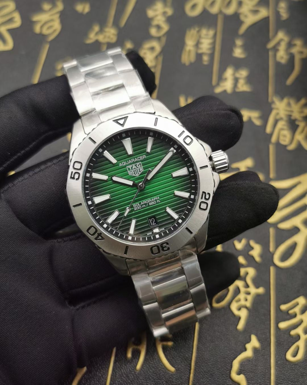 Tag Heuer Aquaracer 44mm Silver Green Dial