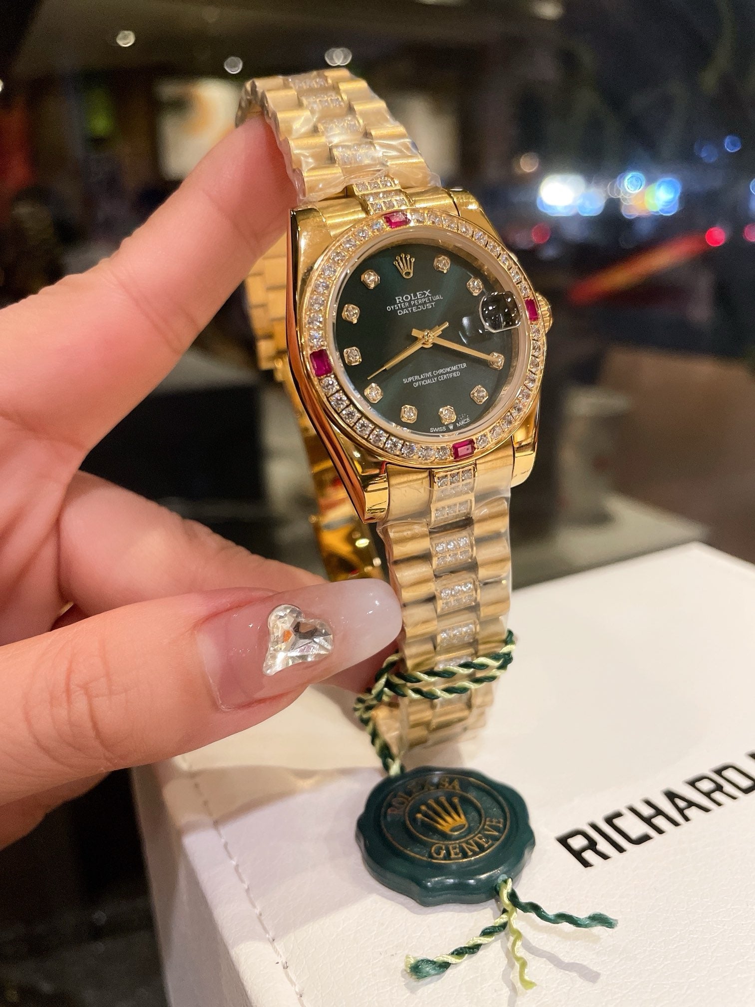 Rolex Datejust 31mm Green Dial Gold With Diamons