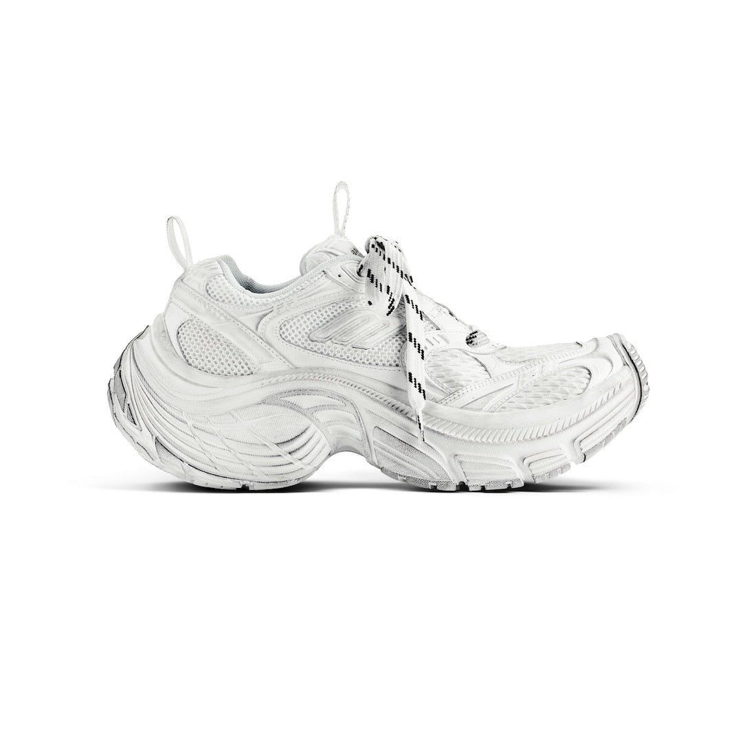 6XL Sneaker in white mesh, polyurethane and polyester