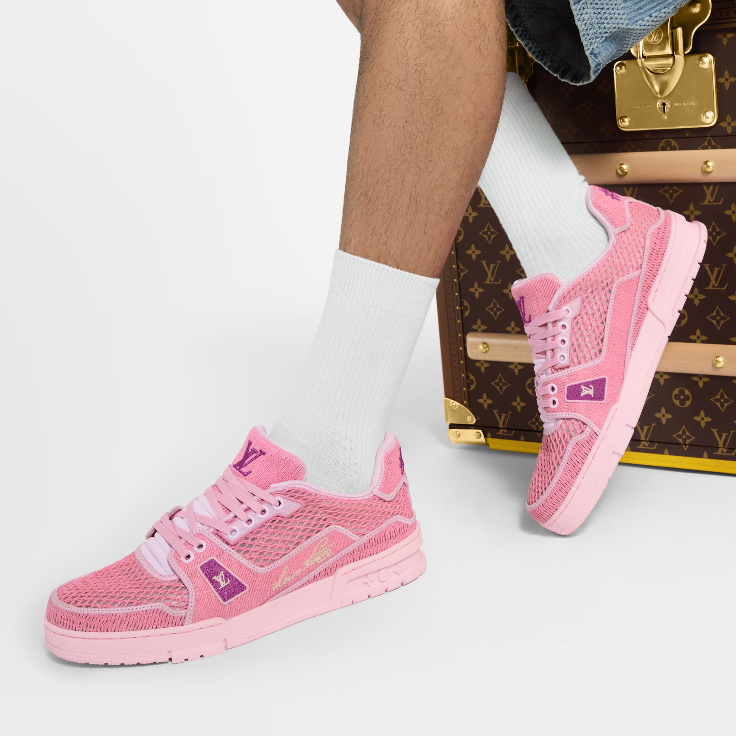 LV Trainer Sneaker Raffia Pink