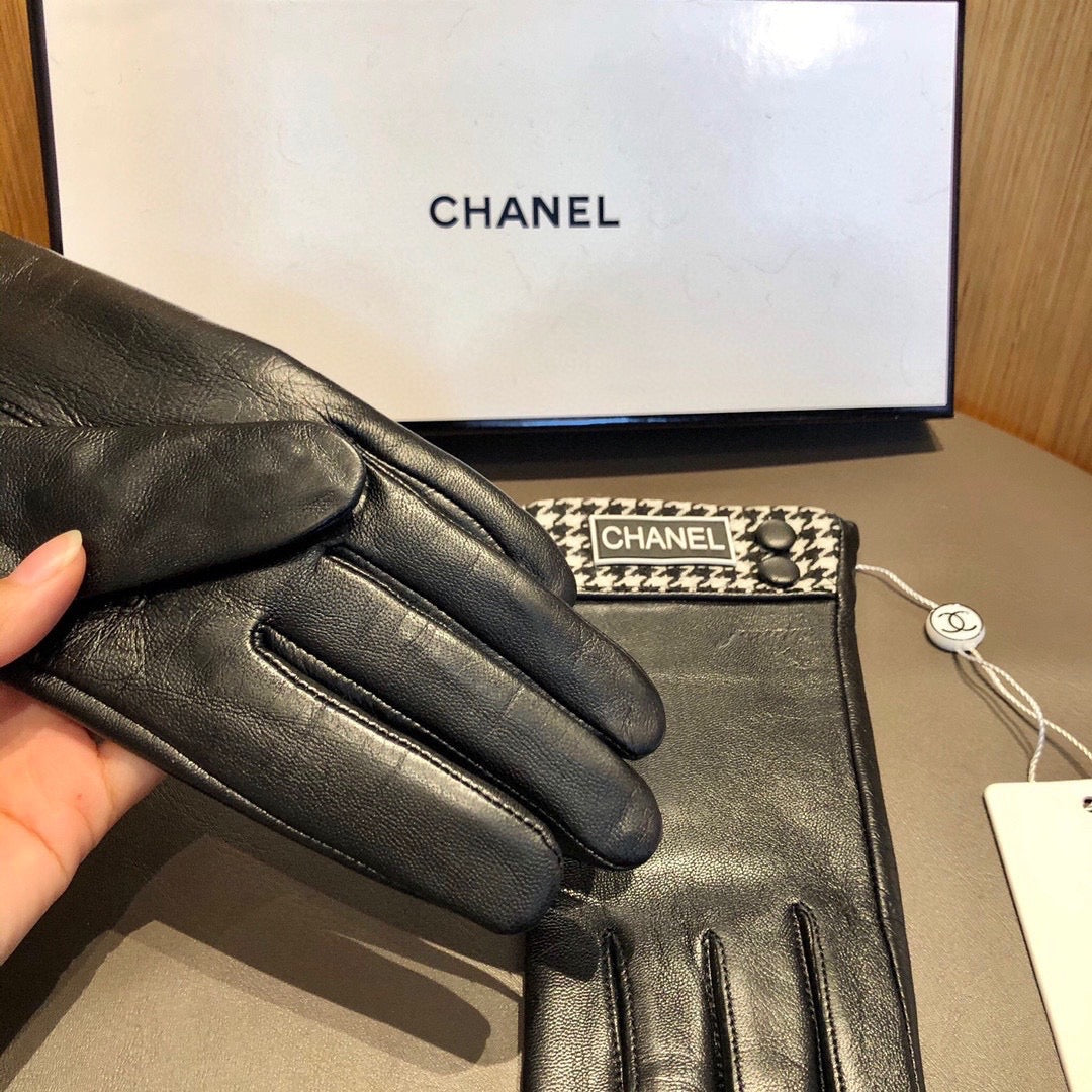 Louis Vuitton Gloves