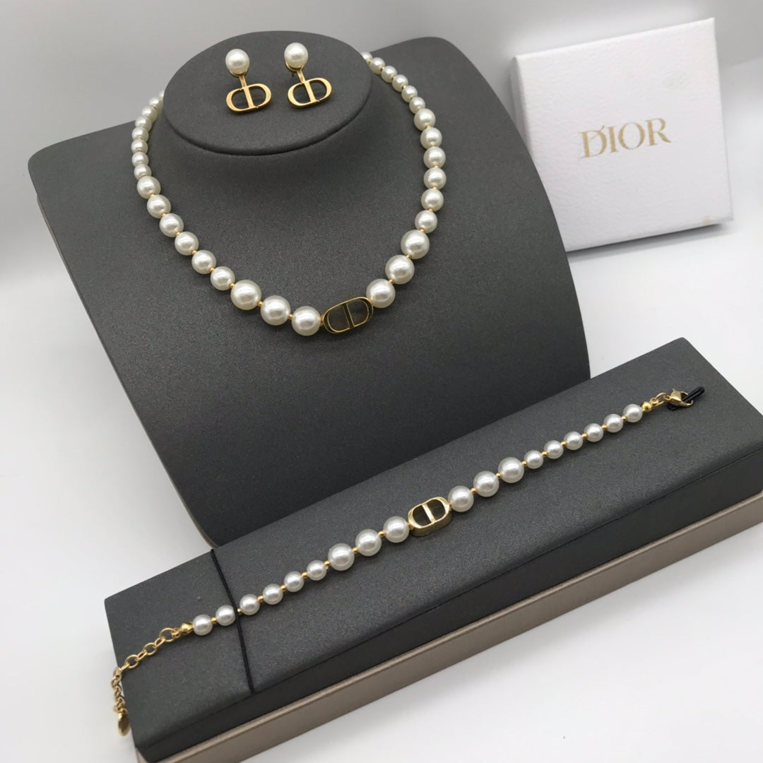 Dior Three pieces - Earrings, Necklace and Bracelet