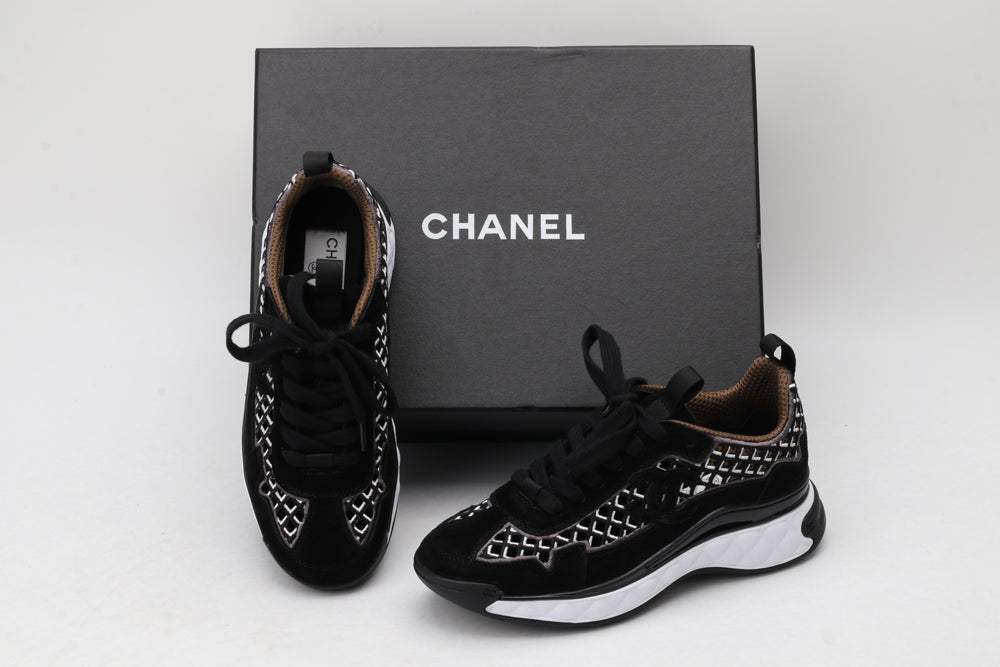 Chanel Chanel Sneaker Black